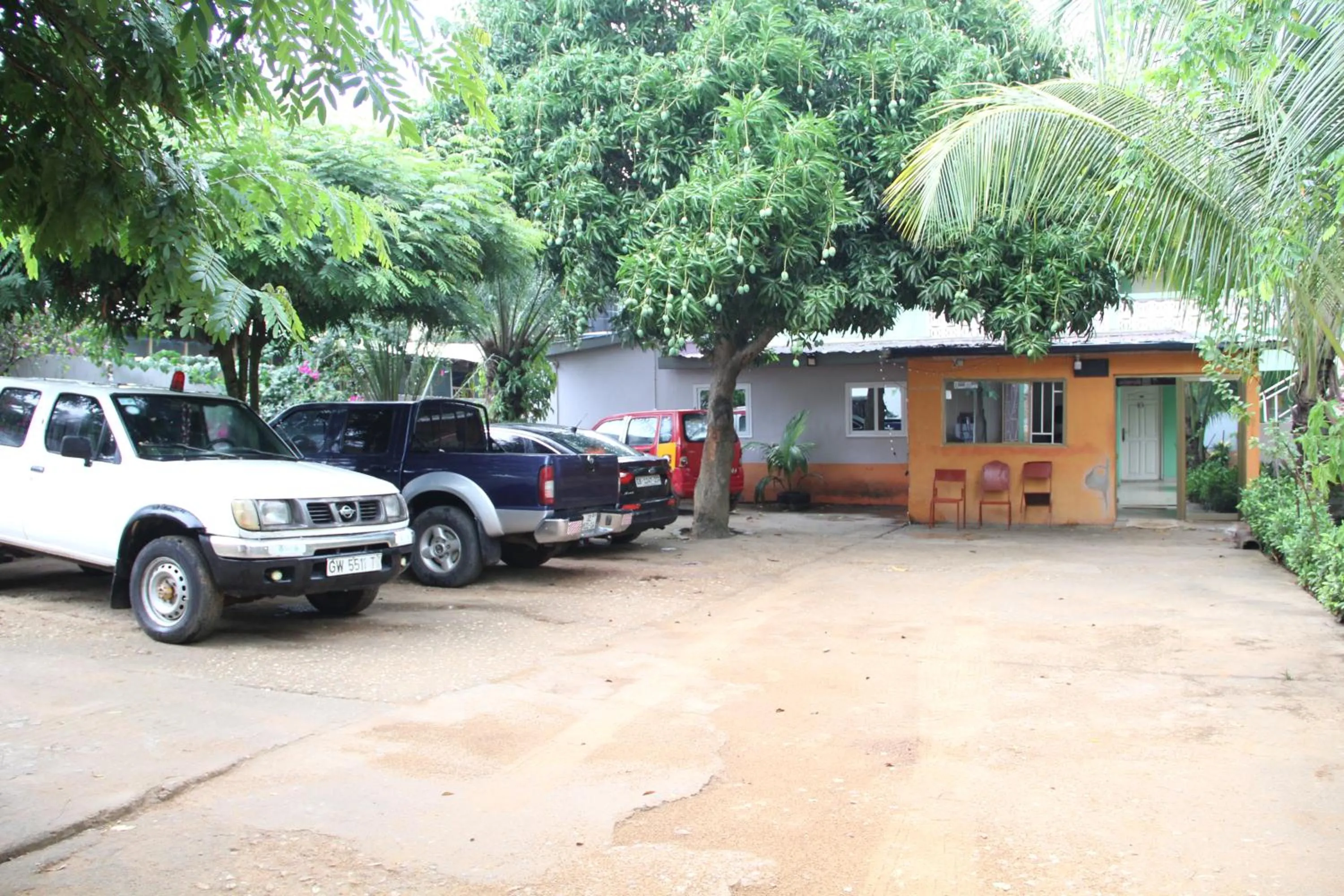 Parking in BB Tributary Hotel