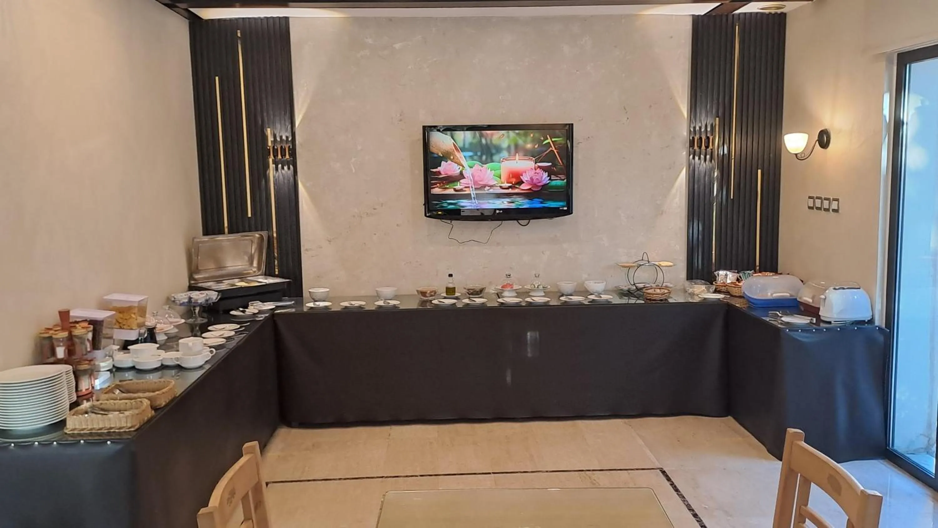 Jabal Amman Hotel (Heritage House)