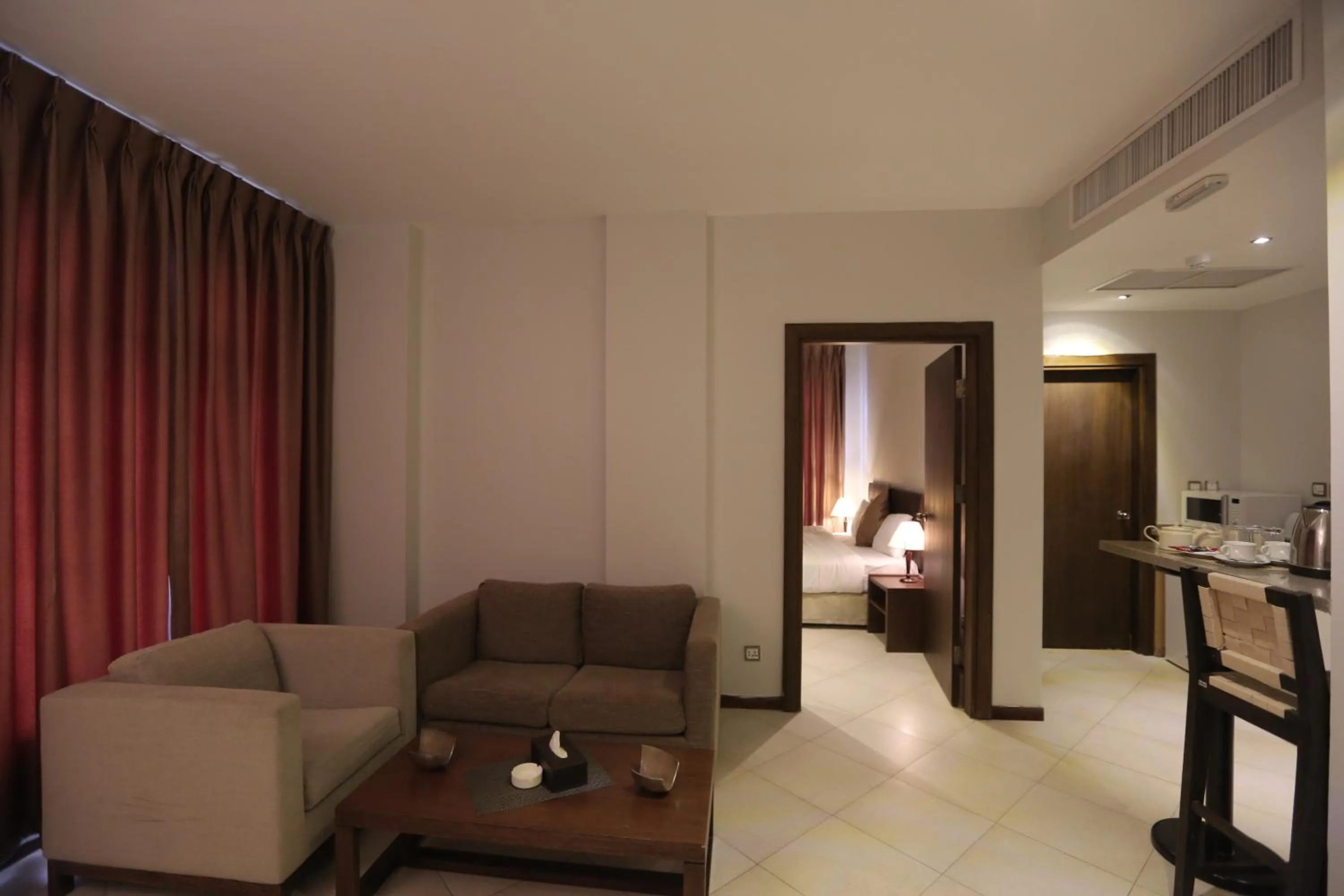 Kitchen or kitchenette in Jabal Amman Hotel (Heritage House)