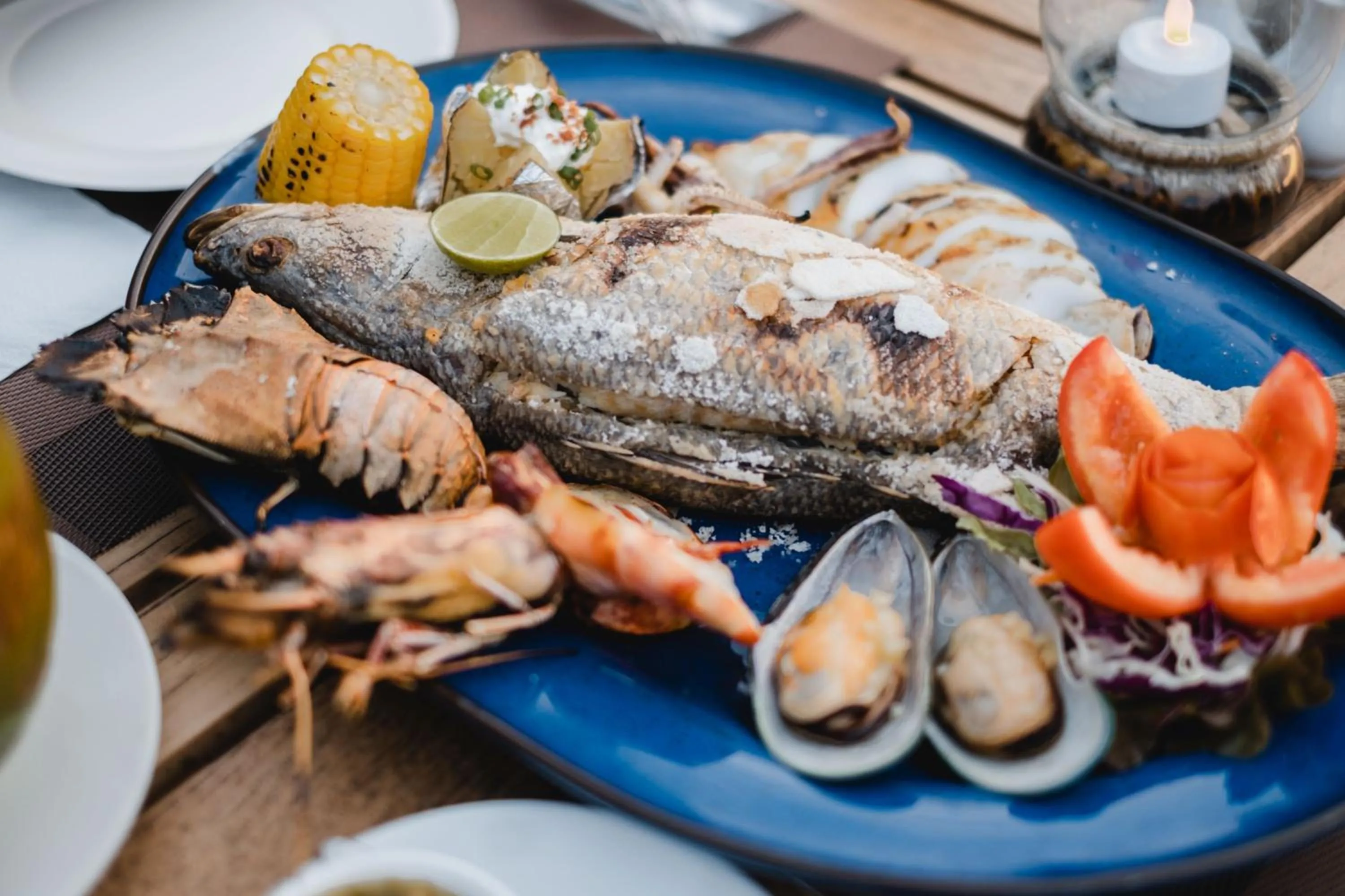 Restaurant/places to eat in Ao Prao Resort