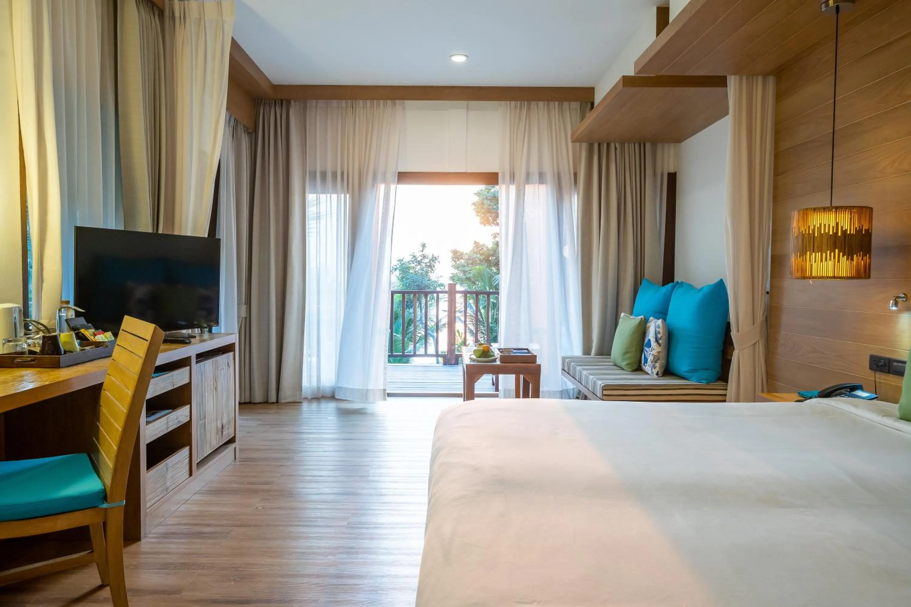 Photo of the whole room, Bed in Ao Prao Resort