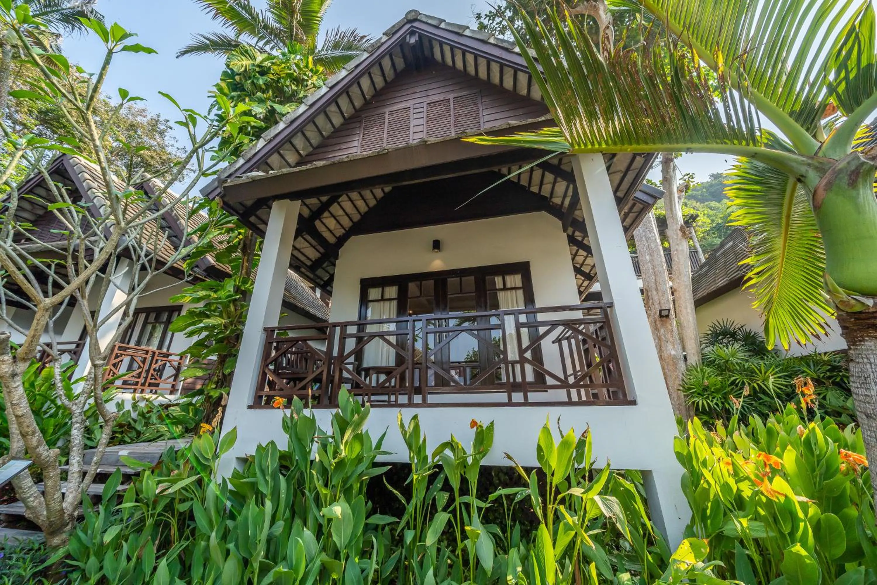 Property building in Ao Prao Resort
