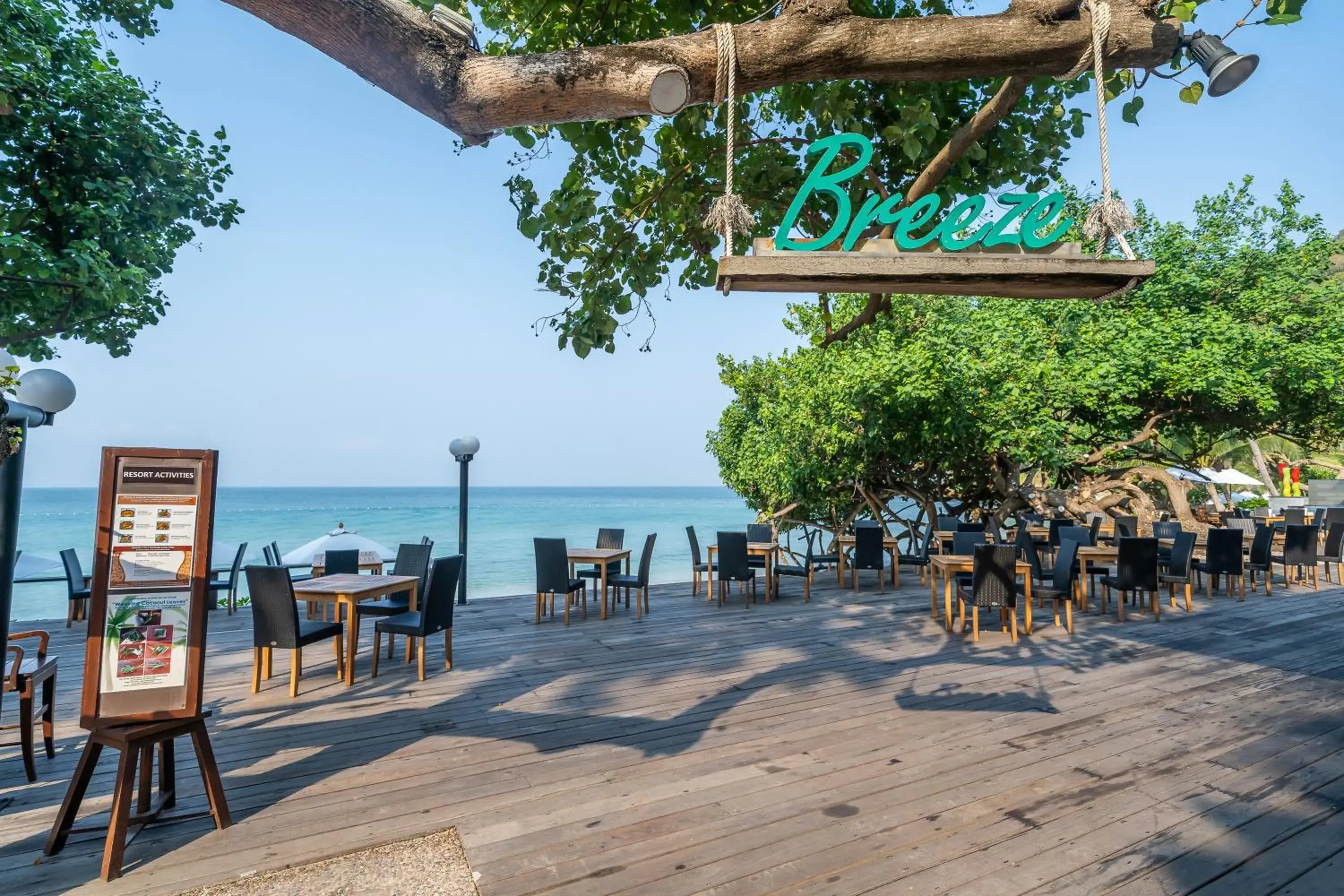 Restaurant/places to eat in Ao Prao Resort Restaurant/places to eat in Ao Prao Resort