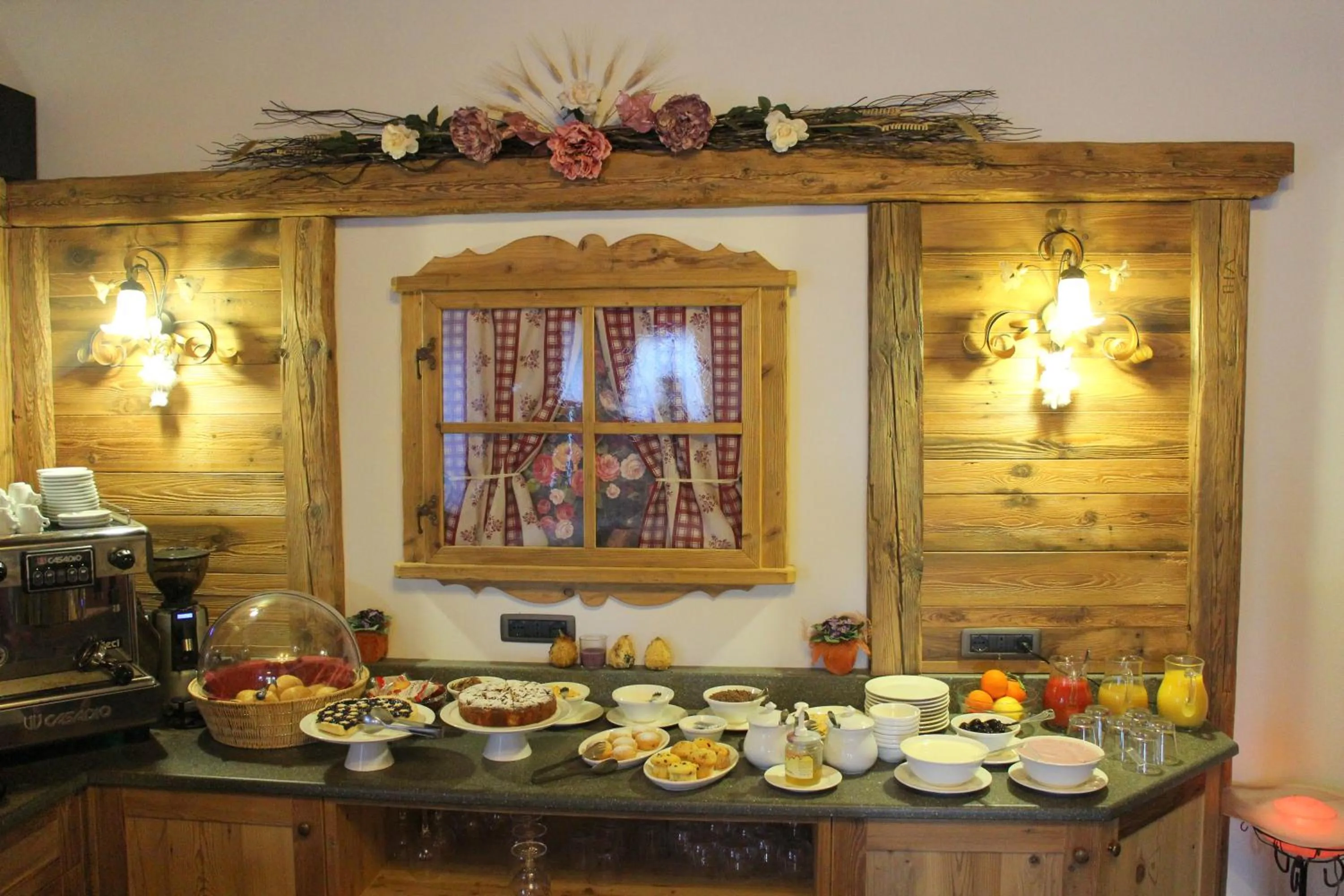 Buffet breakfast in Agriturismo Ai Castioni