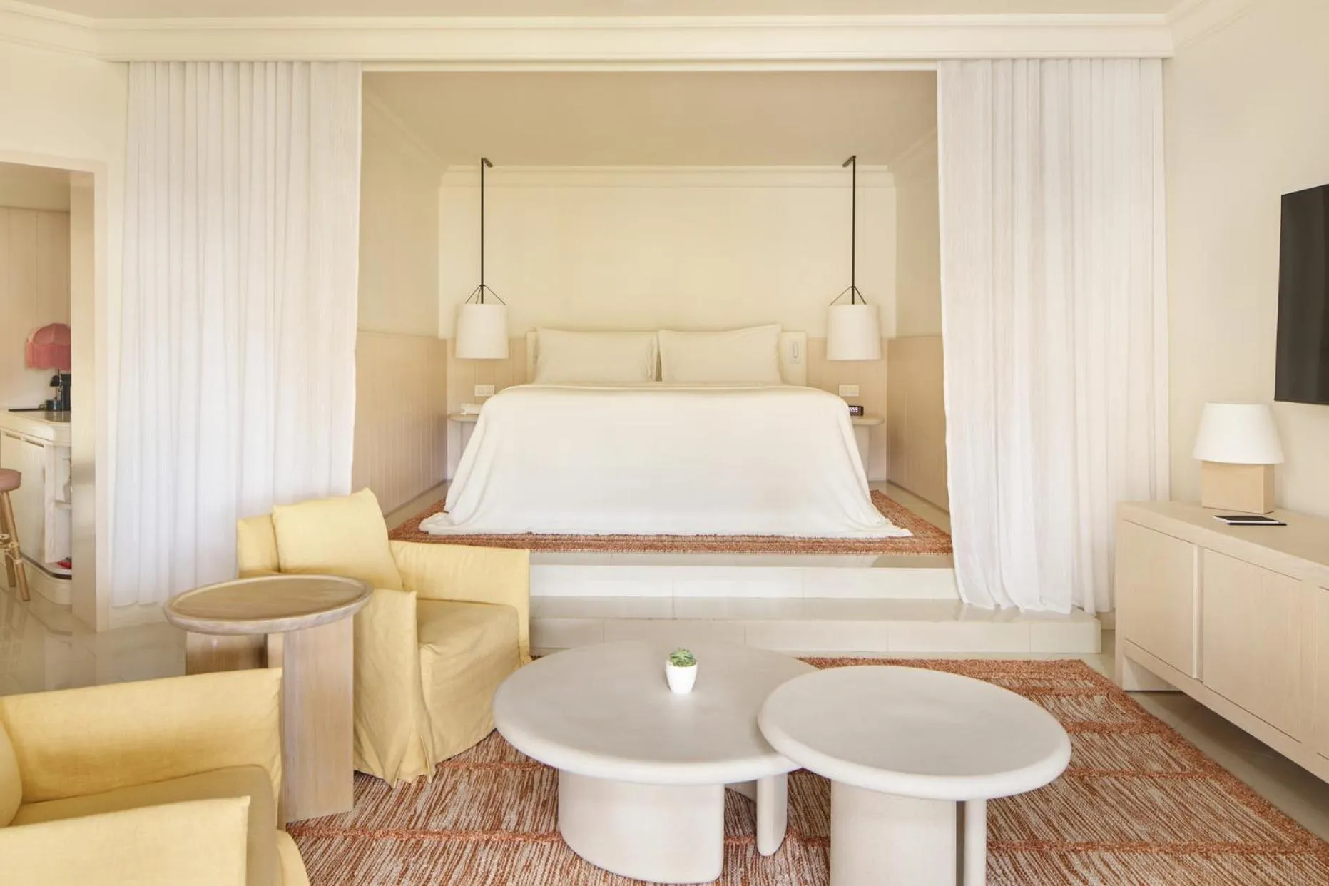 Bedroom, Bed in LUX* Belle Mare Resort & Villas