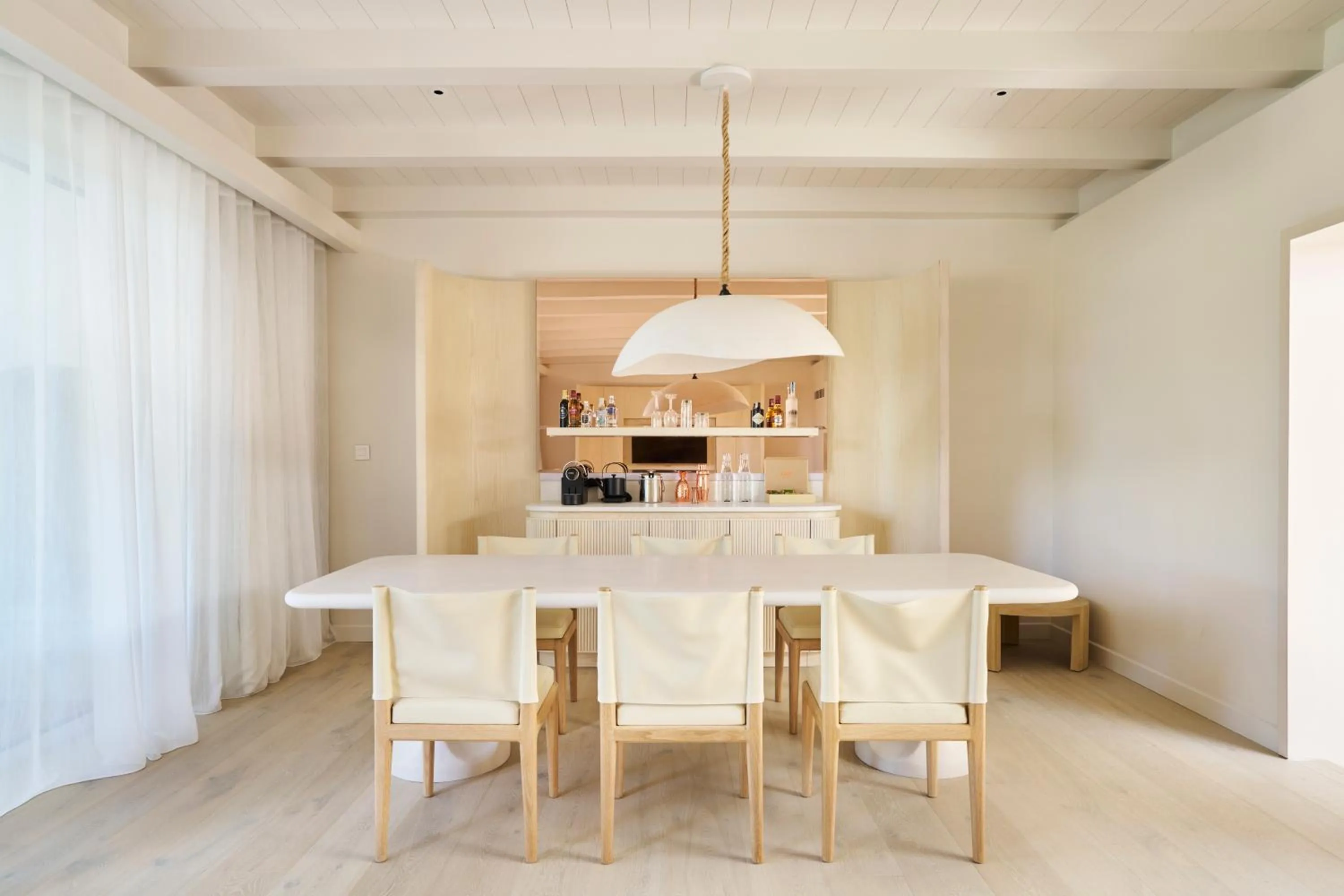 Dining area in LUX* Belle Mare Resort & Villas