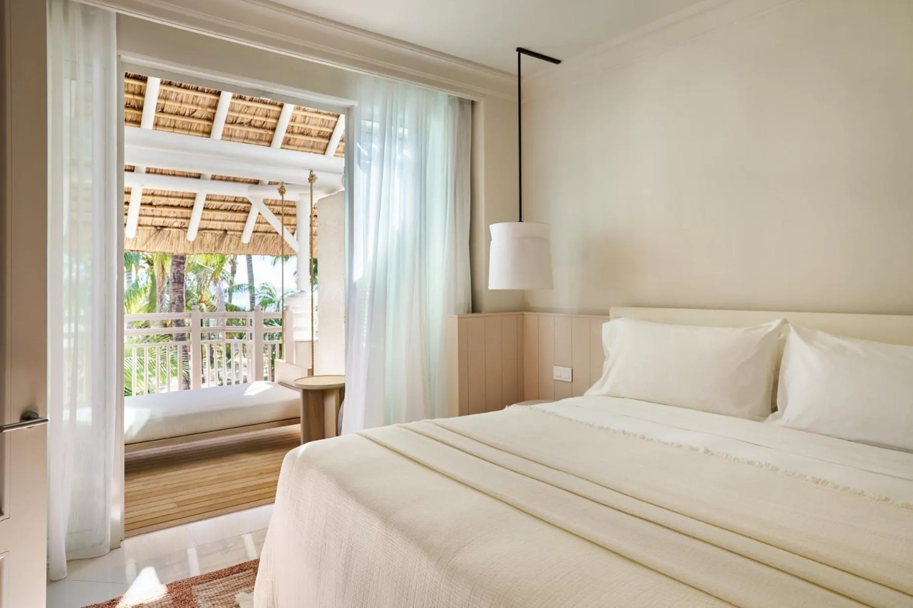 Bedroom, Bed in LUX* Belle Mare Resort & Villas