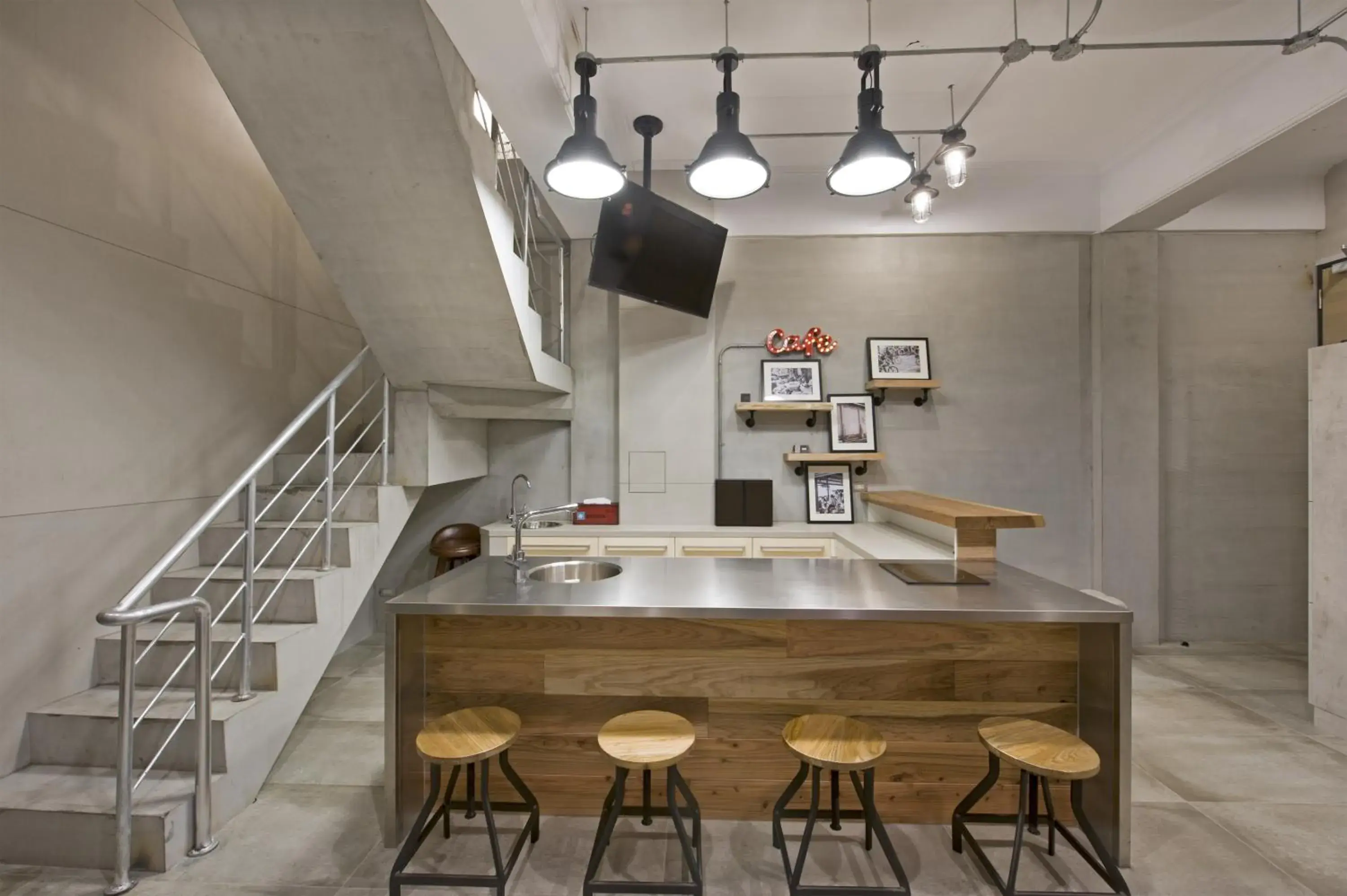 Property building in OX Suites Property building in OX Suites