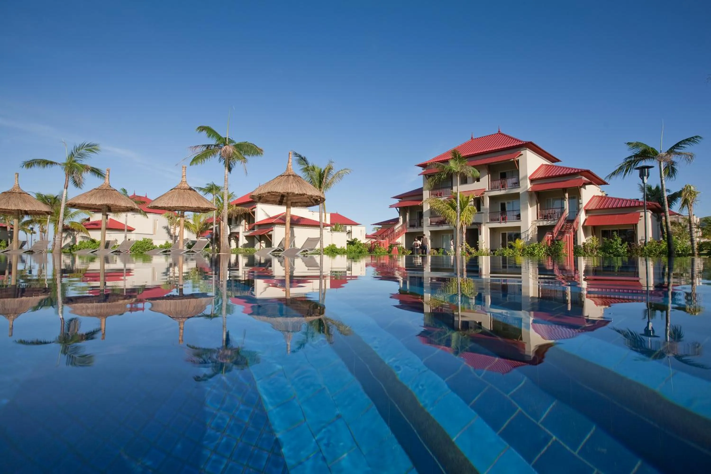 Property building in Tamassa Bel Ombre