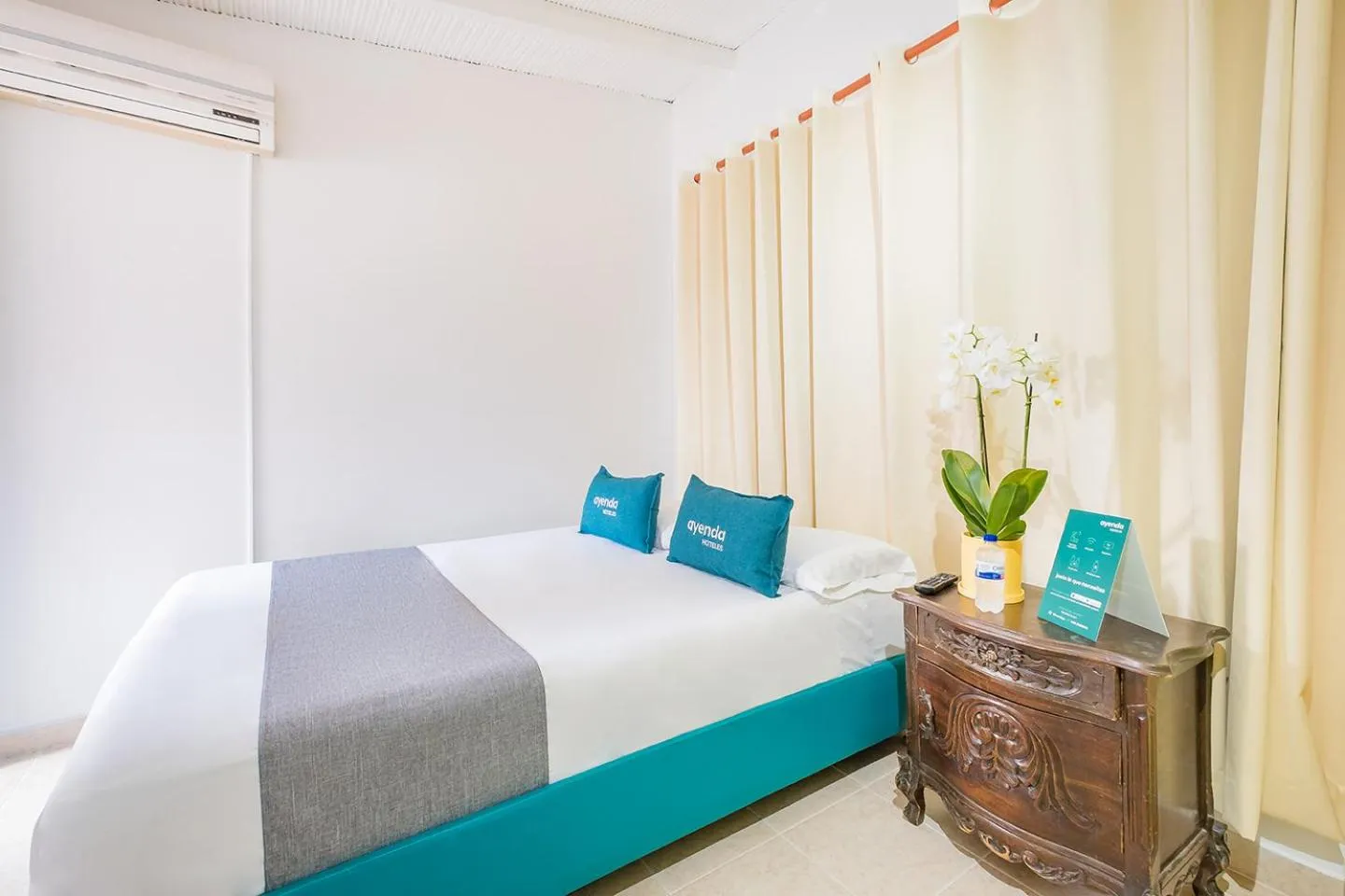 Bed in Casa de Pinos Hotel