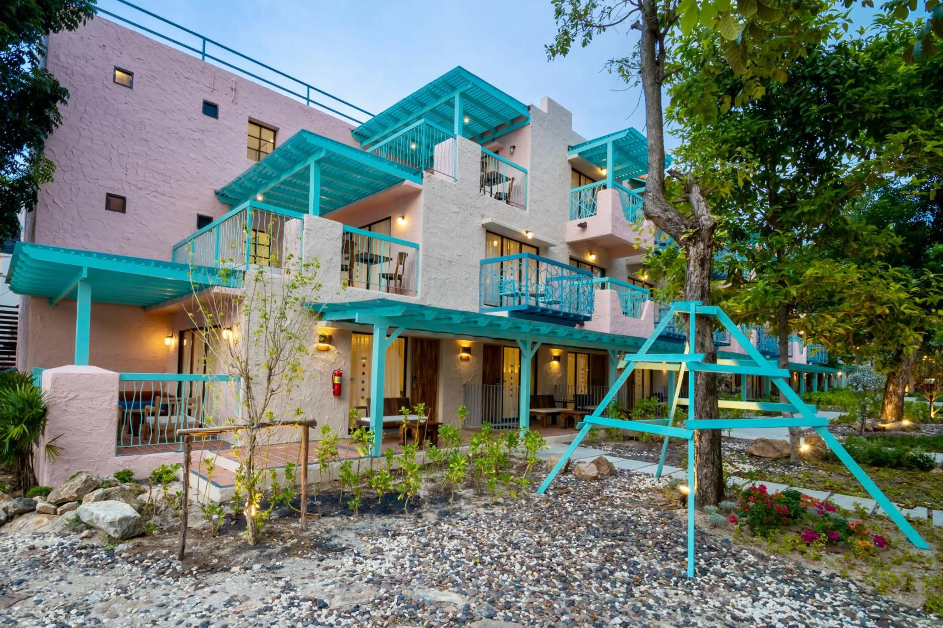 Property building in Baan Samui Resort - SHA Extra Plus