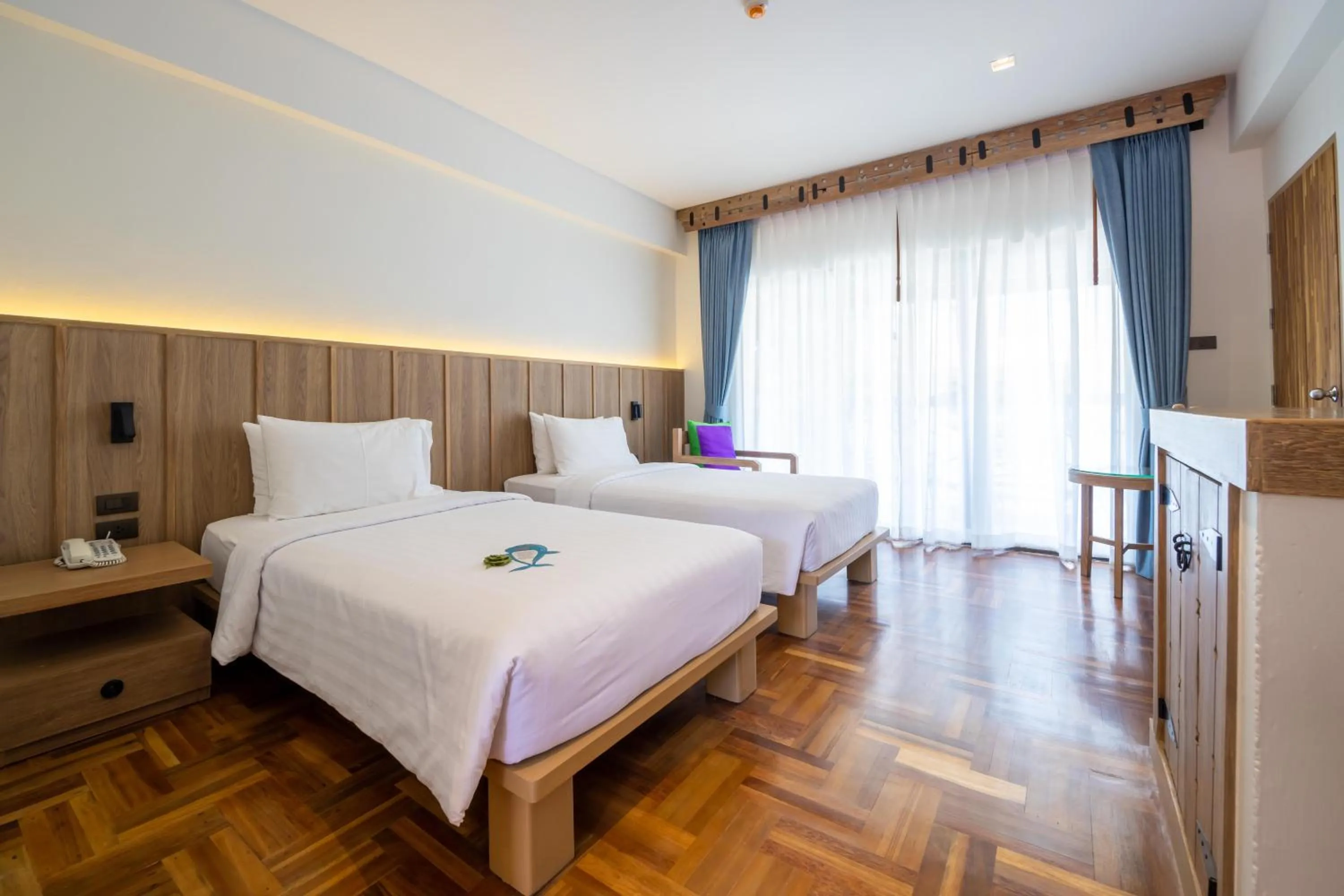 Bed in Baan Samui Resort - SHA Extra Plus