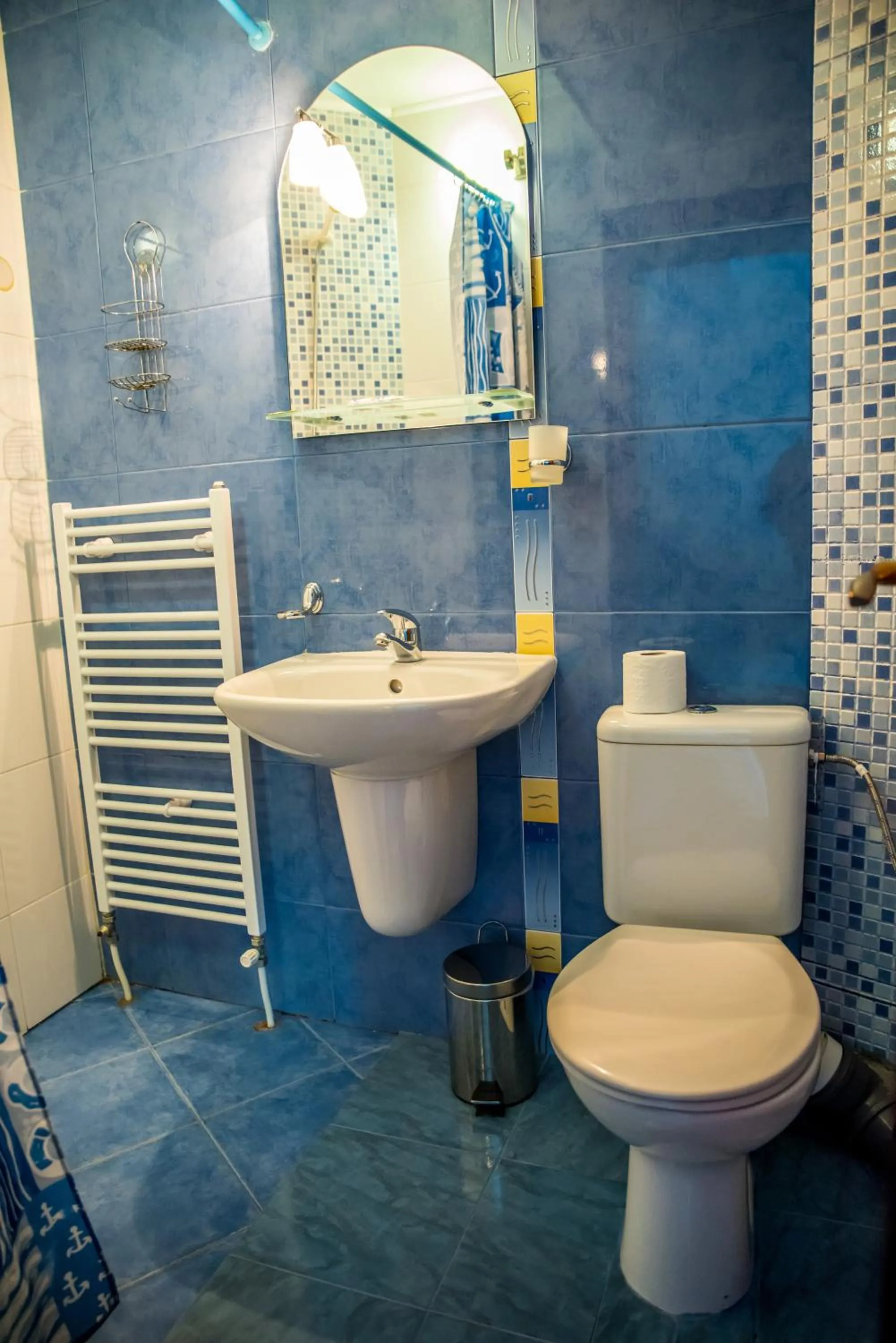 Bathroom in Bariakov Family Hotel