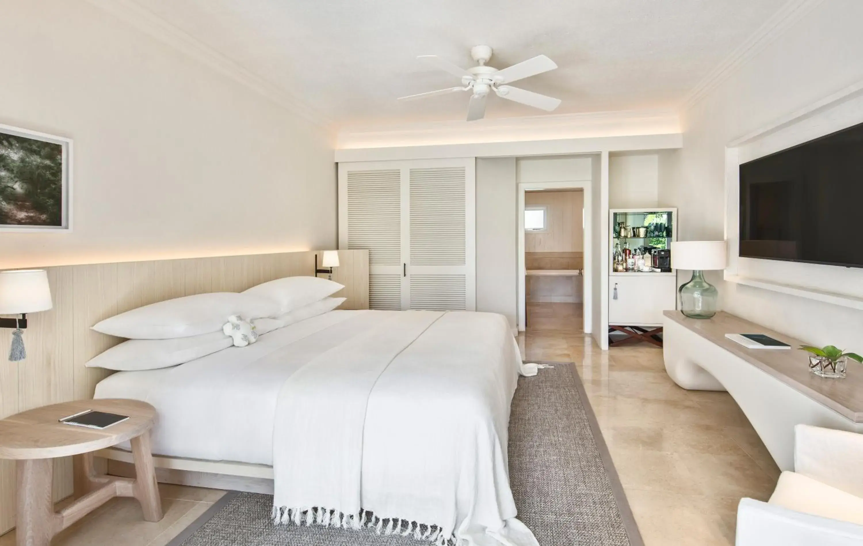 Bedroom, Bed in LUX* Le Morne Resort Bedroom, Bed in LUX* Le Morne Resort
