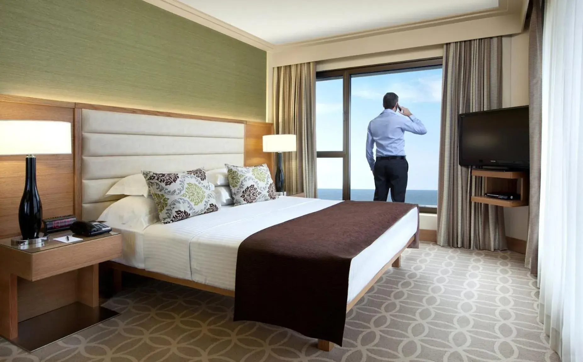 Photo of the whole room, Bed in InterContinental David Tel Aviv by IHG Photo of the whole room, Bed in InterContinental David Tel Aviv by IHG