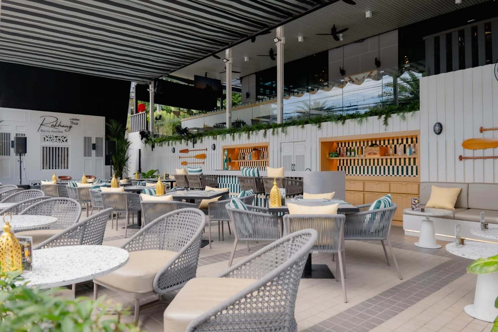 Restaurant/places to eat in Holiday Inn Resort Krabi Ao Nang Beach by IHG