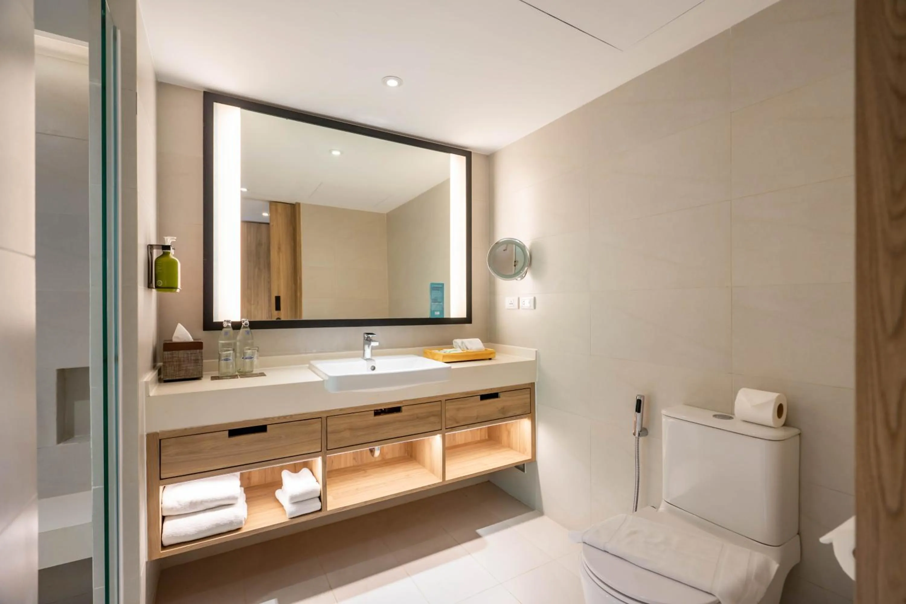 Bathroom in Holiday Inn Resort Krabi Ao Nang Beach by IHG