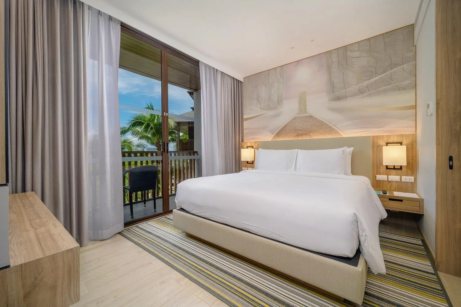 Bedroom, Bed in Holiday Inn Resort Krabi Ao Nang Beach by IHG