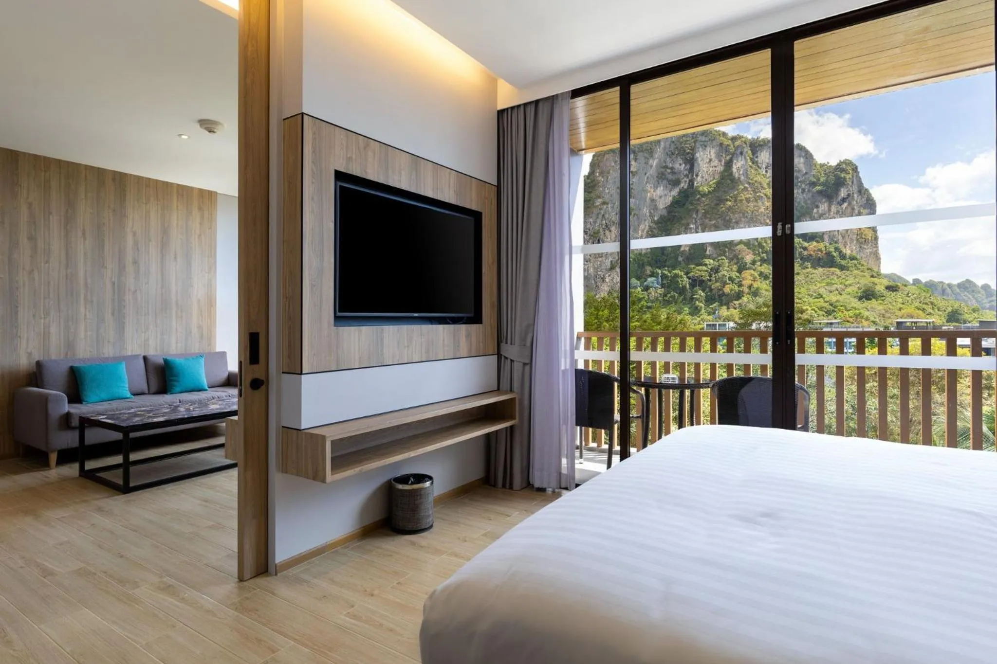Photo of the whole room, Bed in Holiday Inn Resort Krabi Ao Nang Beach by IHG