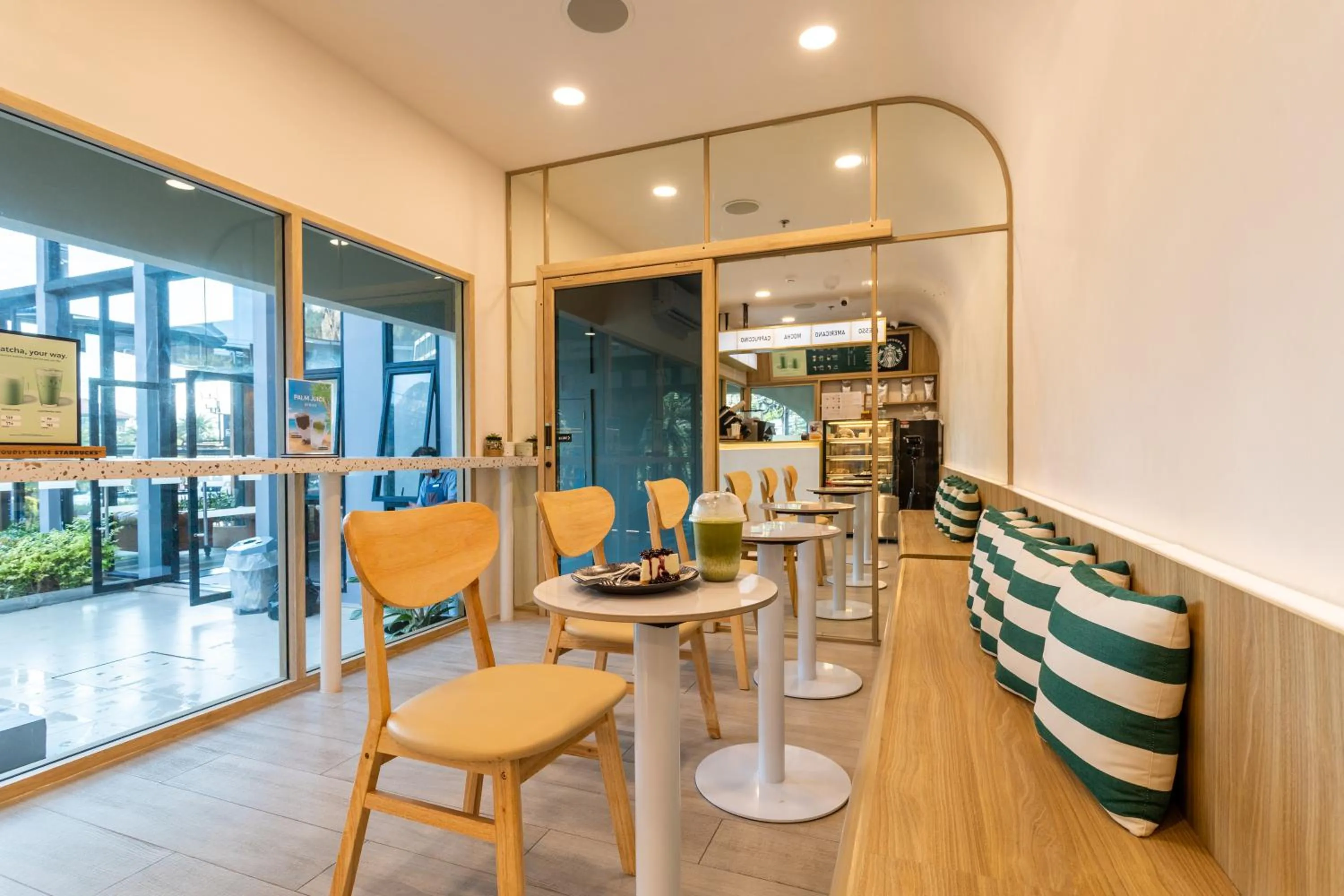 Coffee/tea facilities in Holiday Inn Resort Krabi Ao Nang Beach by IHG