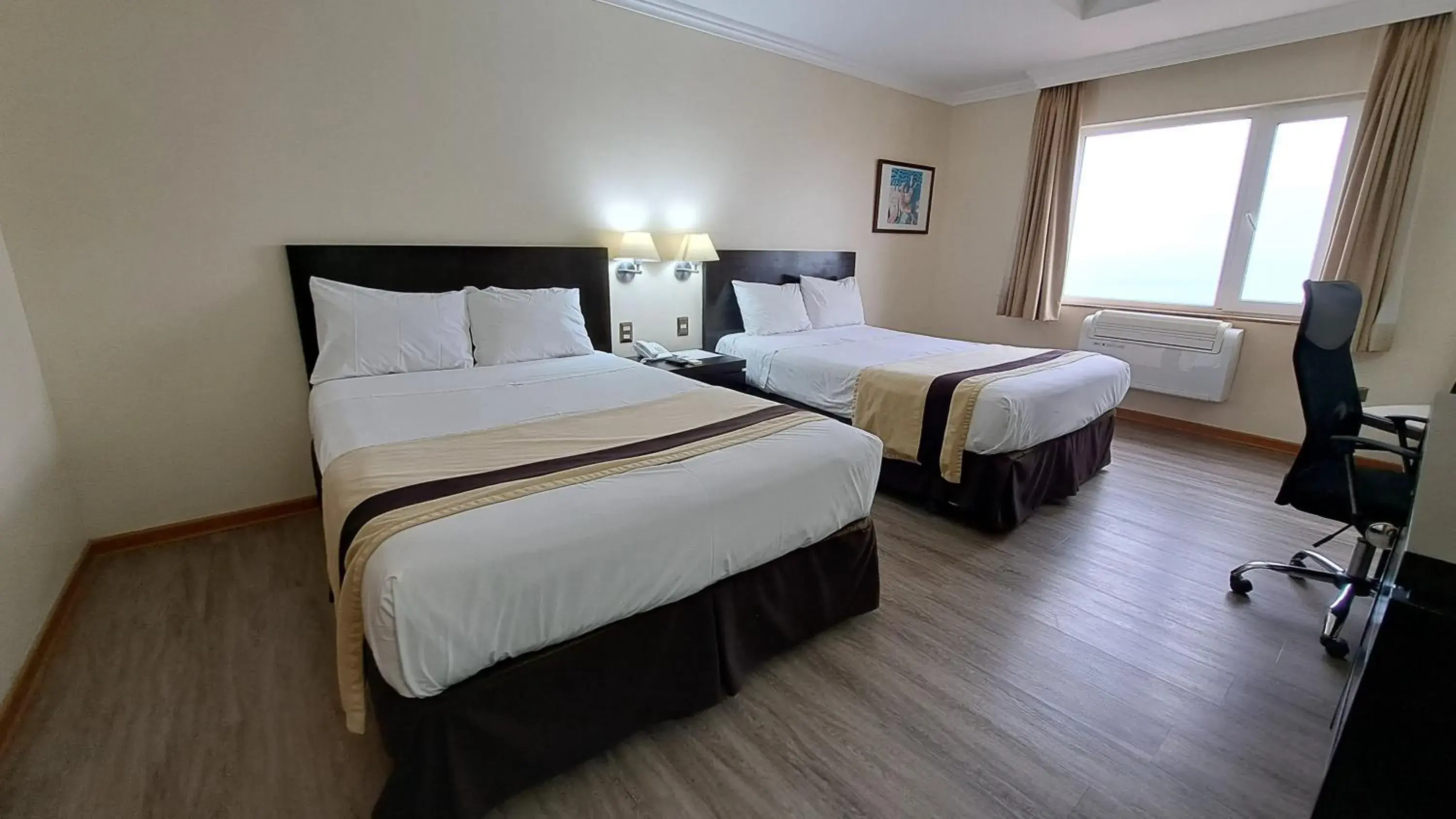 Twin Room with Sea View - single occupancy in Hotel Diego De Almagro Arica Twin Room with Sea View - single occupancy in Hotel Diego De Almagro Arica