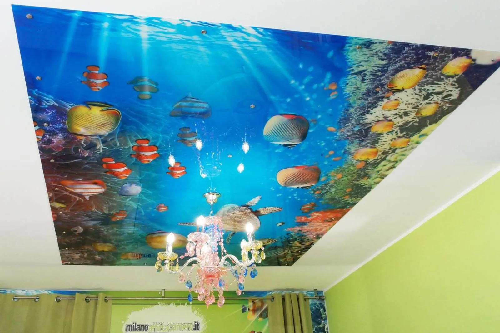 Decorative detail in Milano Affittacamere