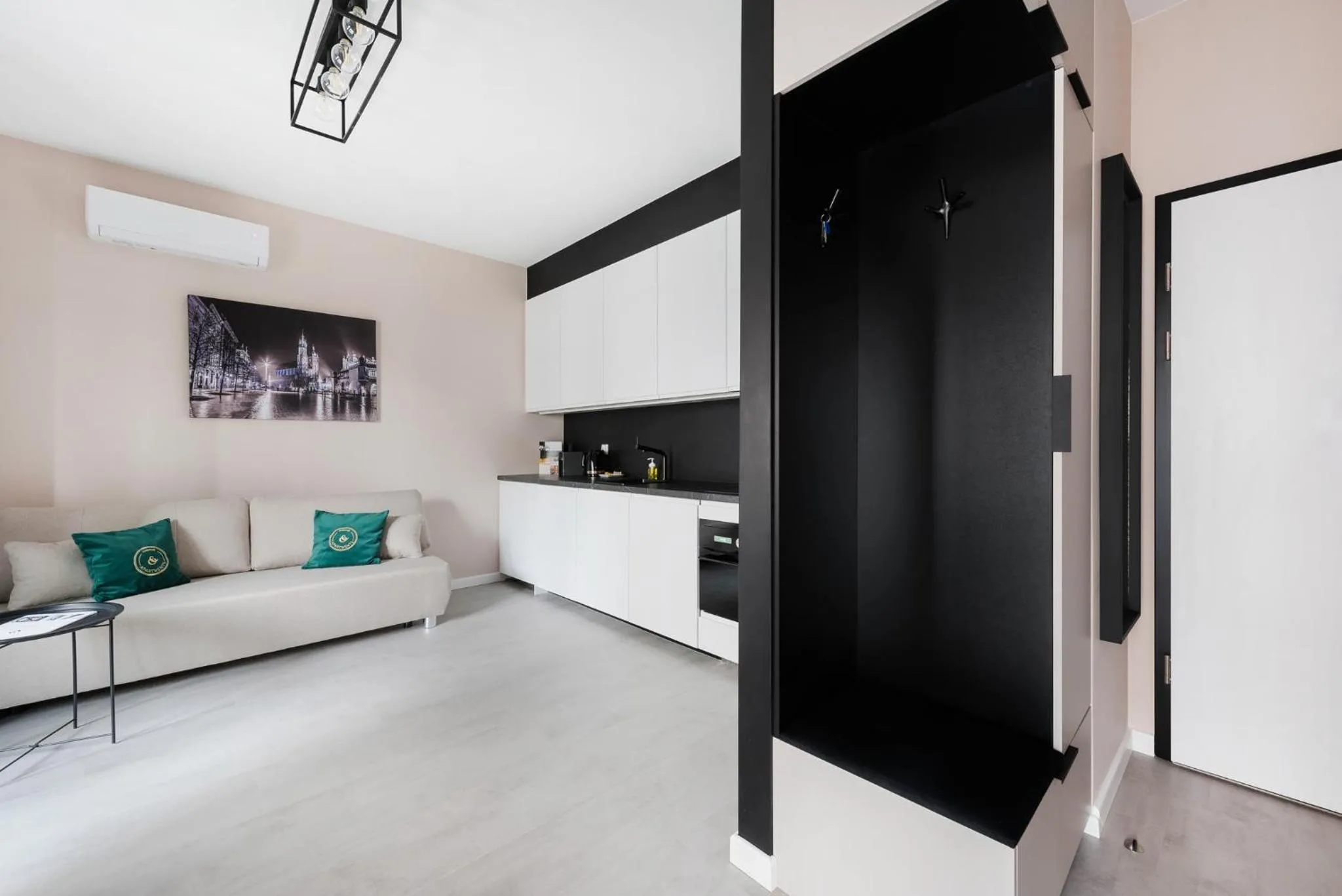 Deluxe Apartment - single occupancy - 105 in Bed&Bath Luxury Apartments
