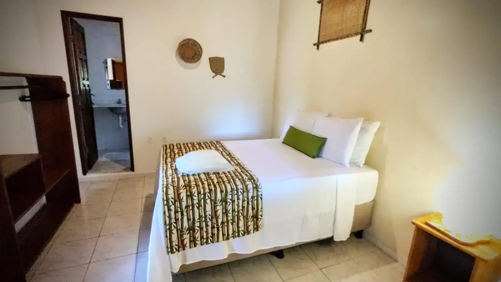 Two-Bedroom Suite in Pousada Sossego Boipeba Two-Bedroom Suite in Pousada Sossego Boipeba