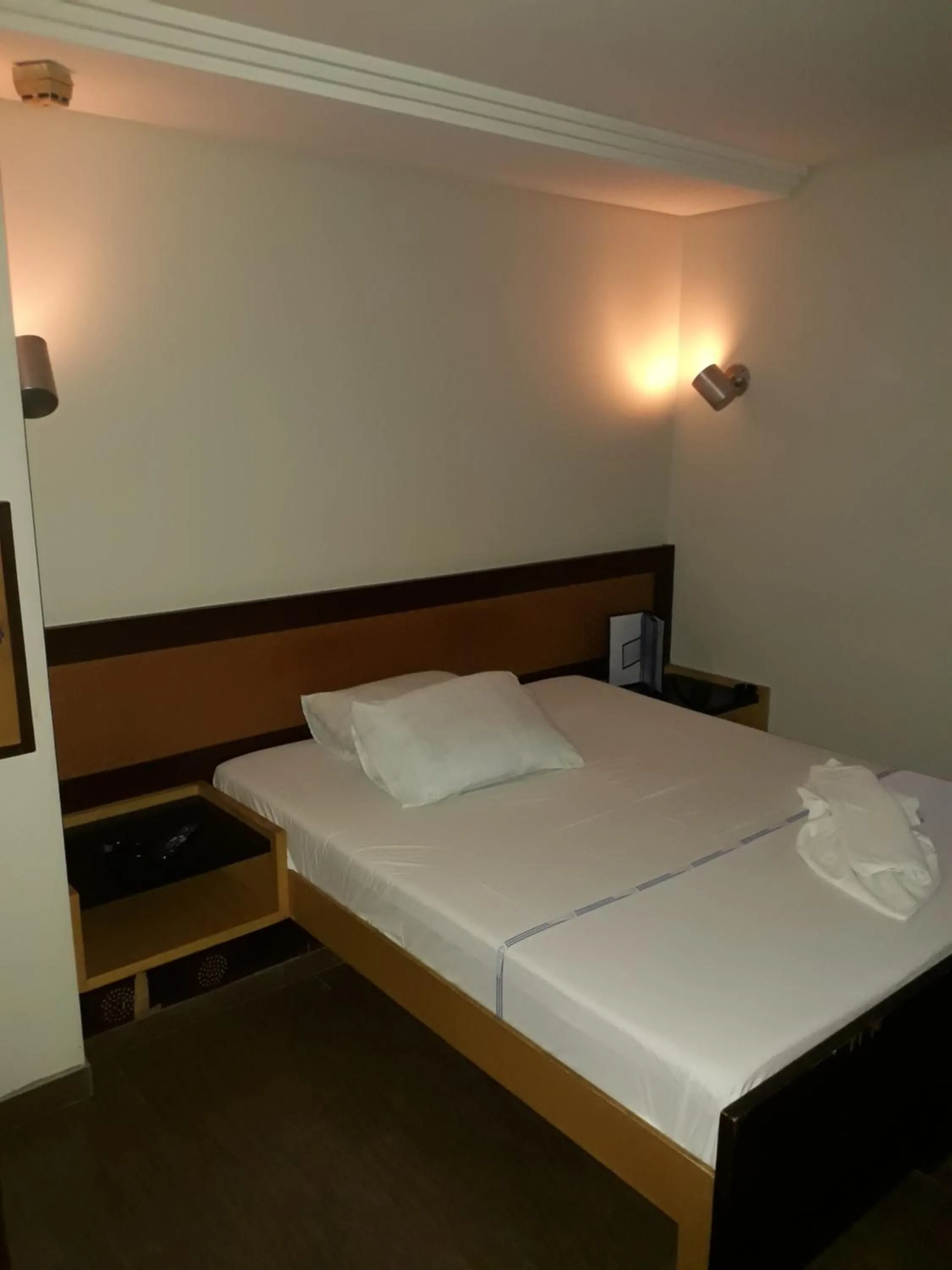 Suite in Platinum Hotel
