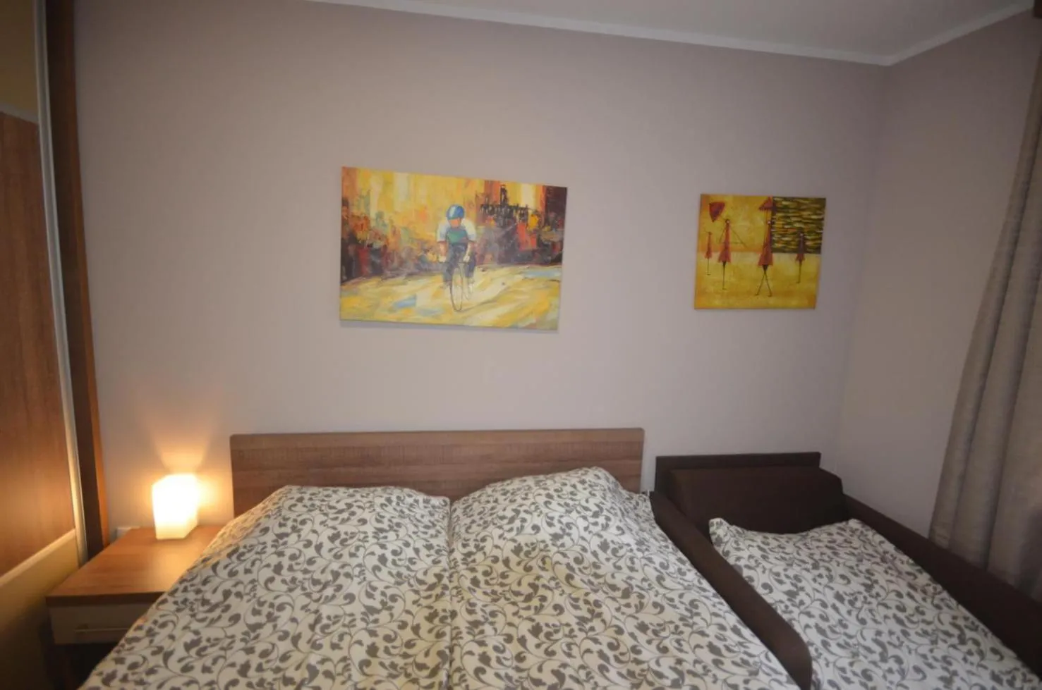 Bed in Simona Lux Apartment