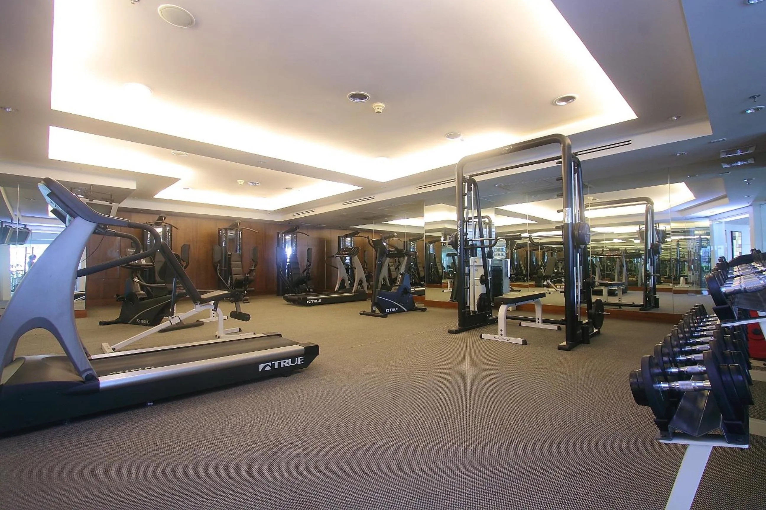 Fitness centre/facilities in Jasmine City Hotel