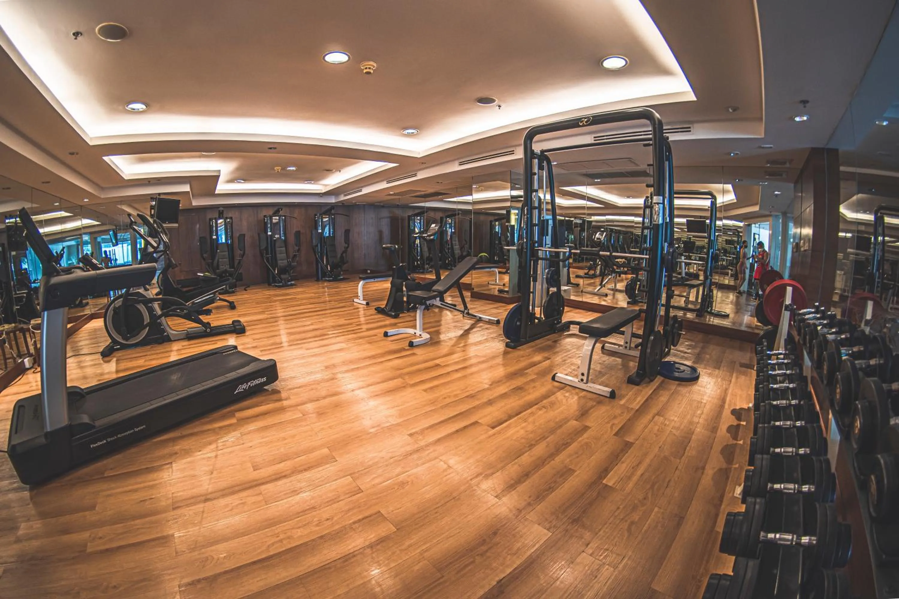 Fitness centre/facilities in Jasmine City Hotel