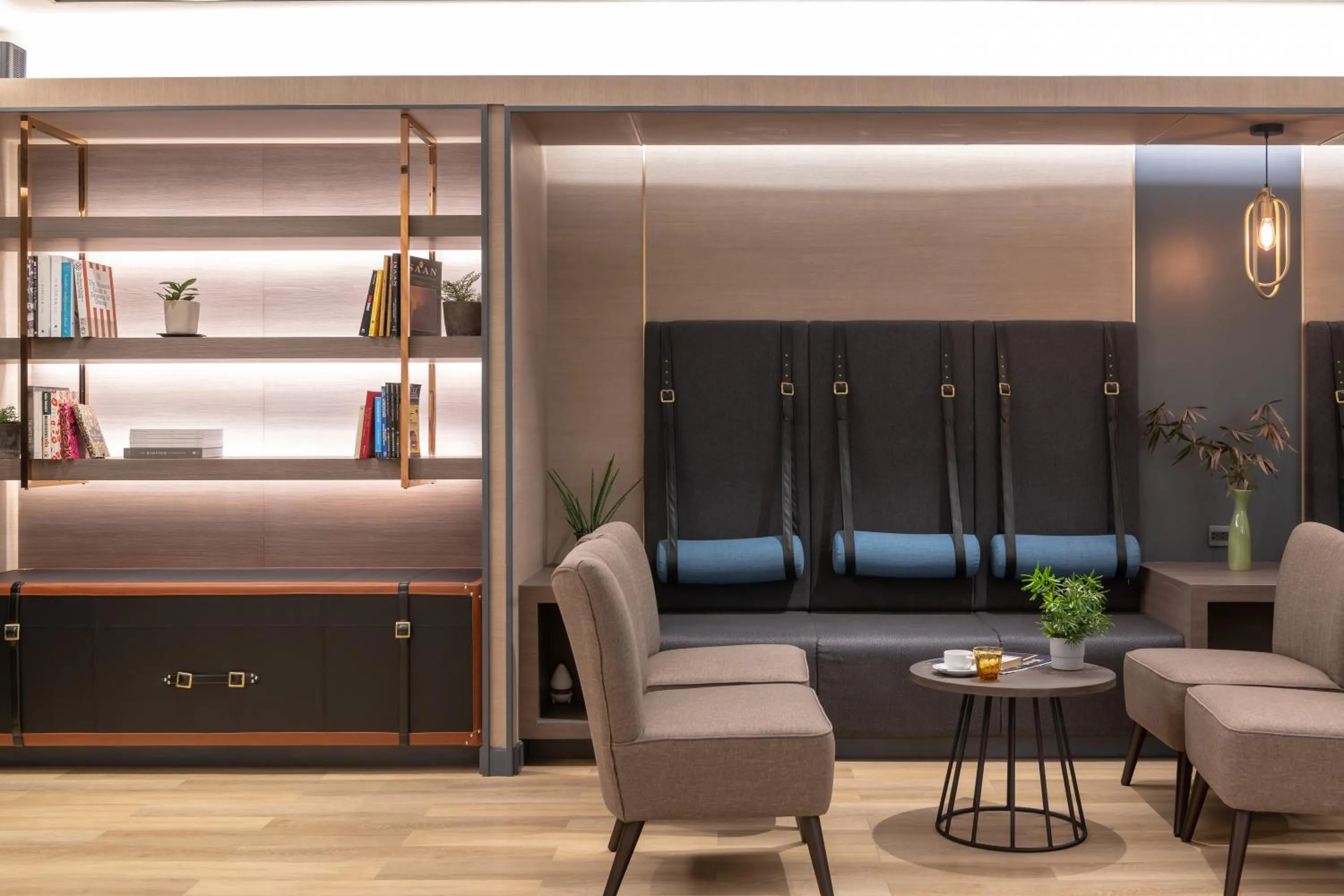 Library in Jasmine City Hotel