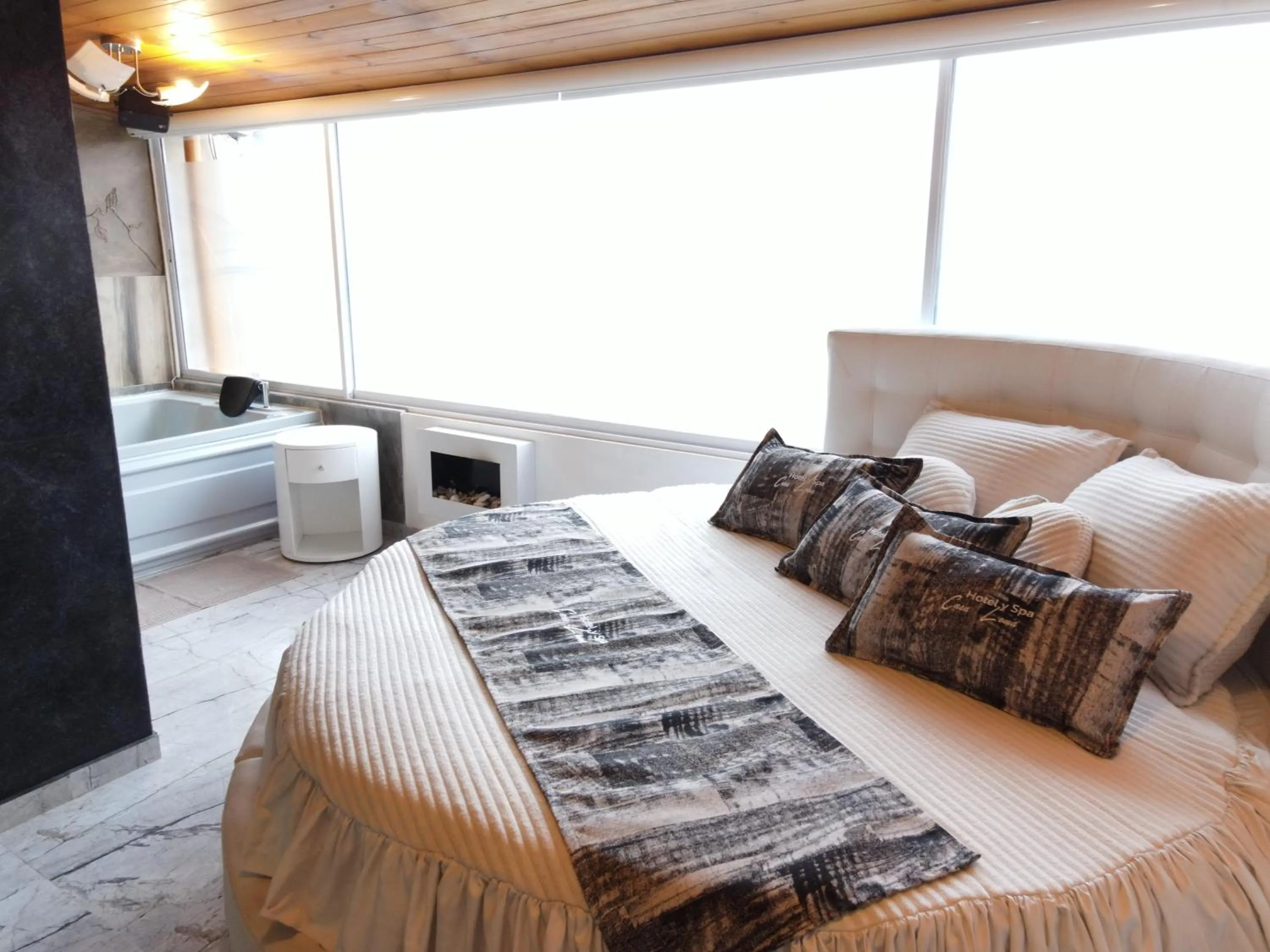 Suite - single occupancy in Hotel Casa Loma