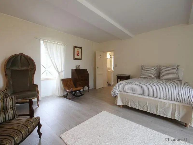 Double Room with Garden View in Le Manoir du Ribardon Double Room with Garden View in Le Manoir du Ribardon