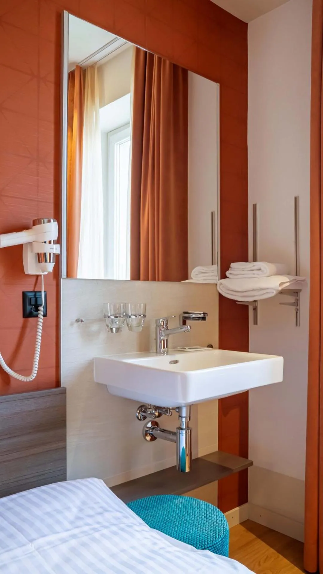 Bathroom, Bed in Hotel Pestalozzi Lugano