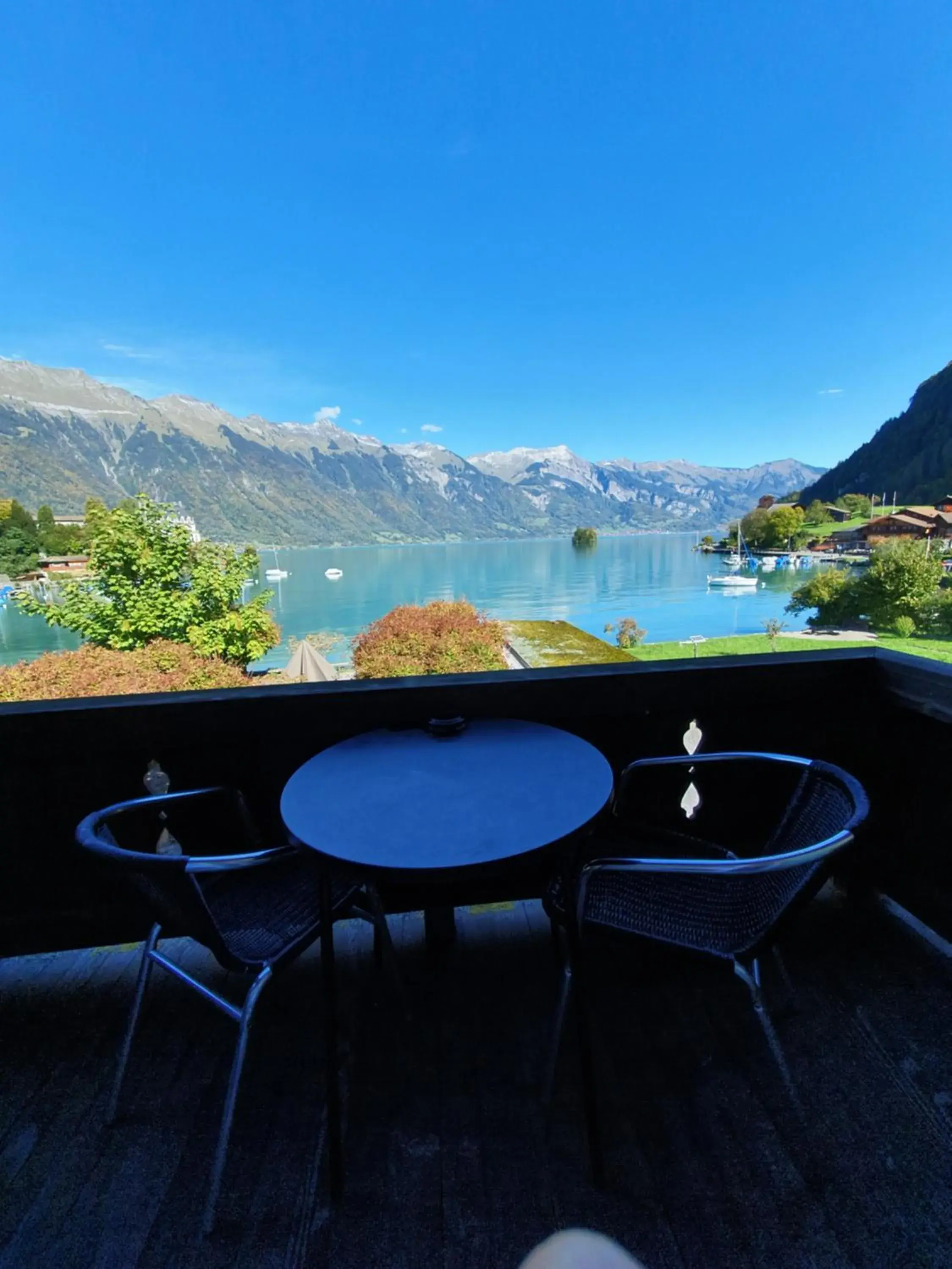 Double Room with Shared Bathroom and Lake View in Lake Lodge Hostel Double Room with Shared Bathroom and Lake View in Lake Lodge Hostel