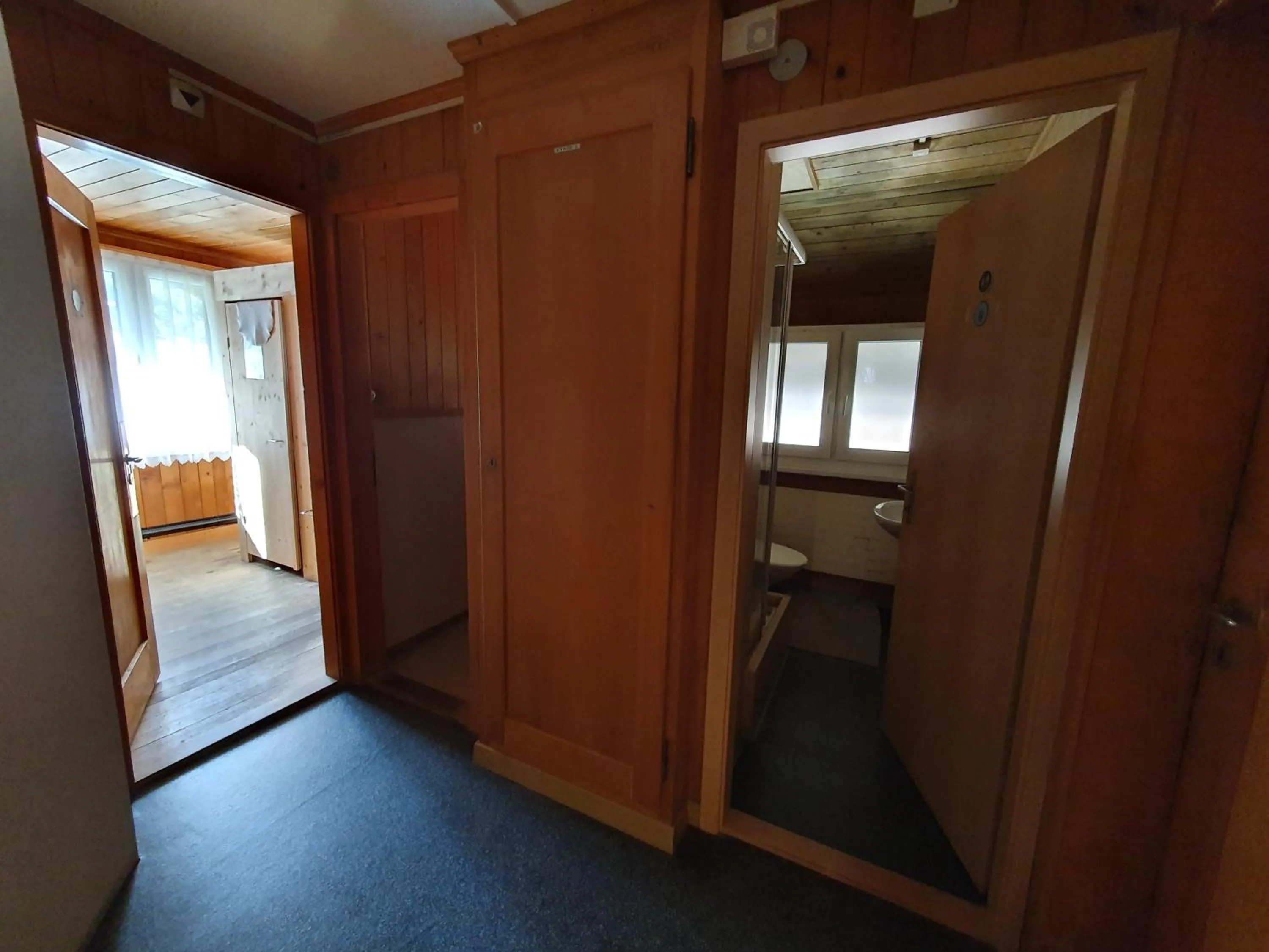 Decorative detail in Lake Lodge Hostel