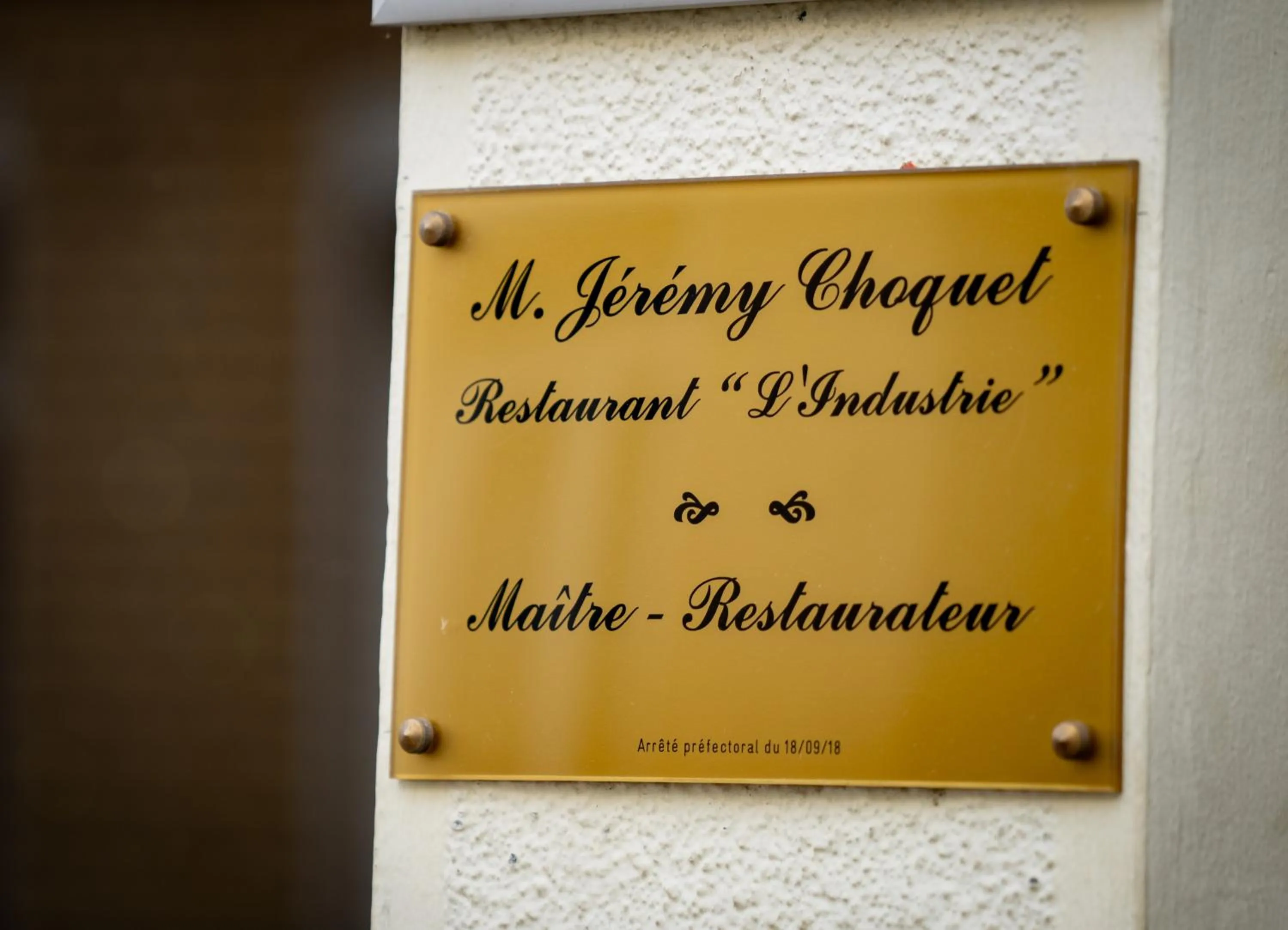 Logo/Certificate/Sign in Hôtel Restaurant L'Industrie