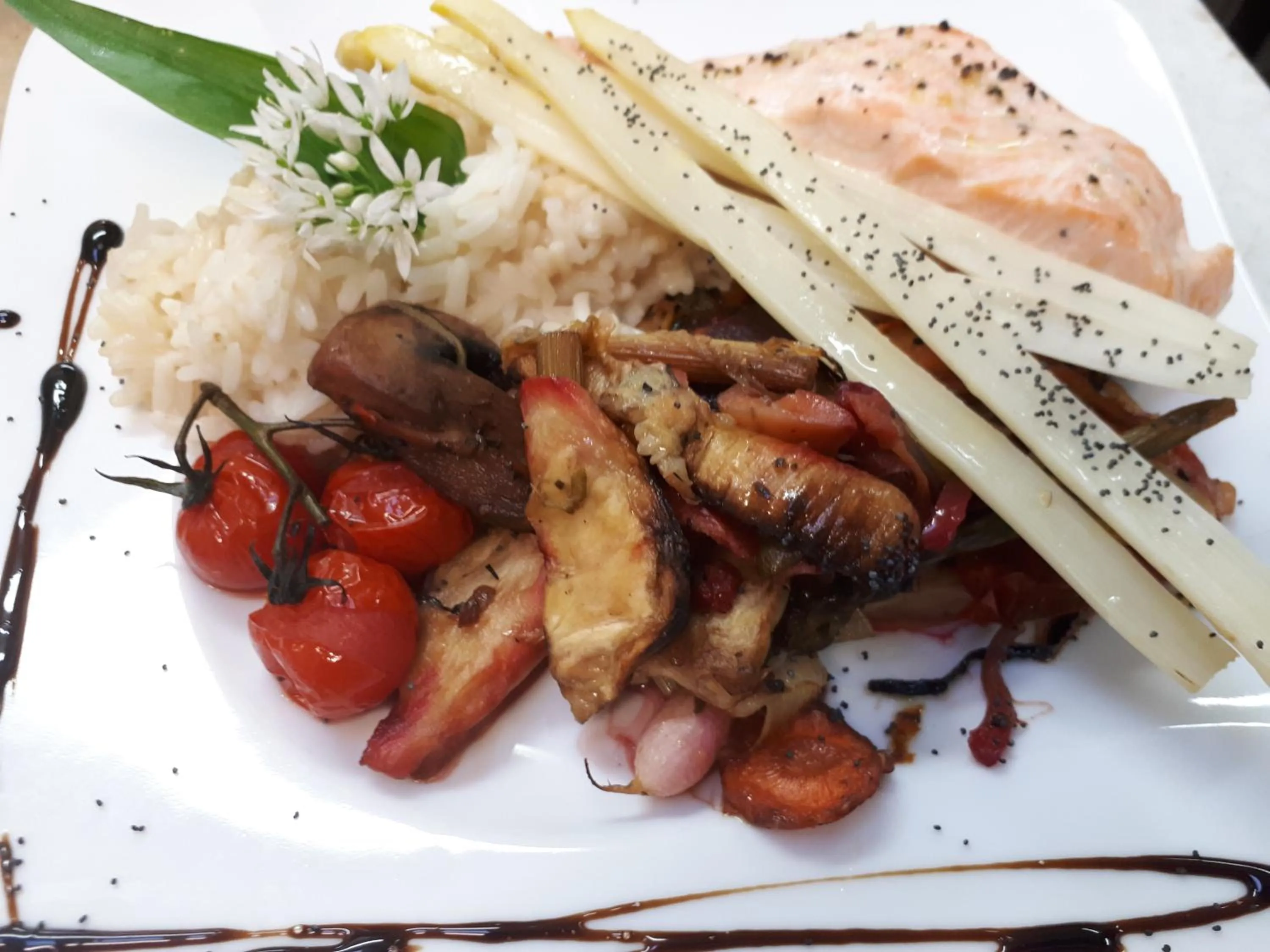 Restaurant/places to eat in Hôtel Restaurant L'Industrie