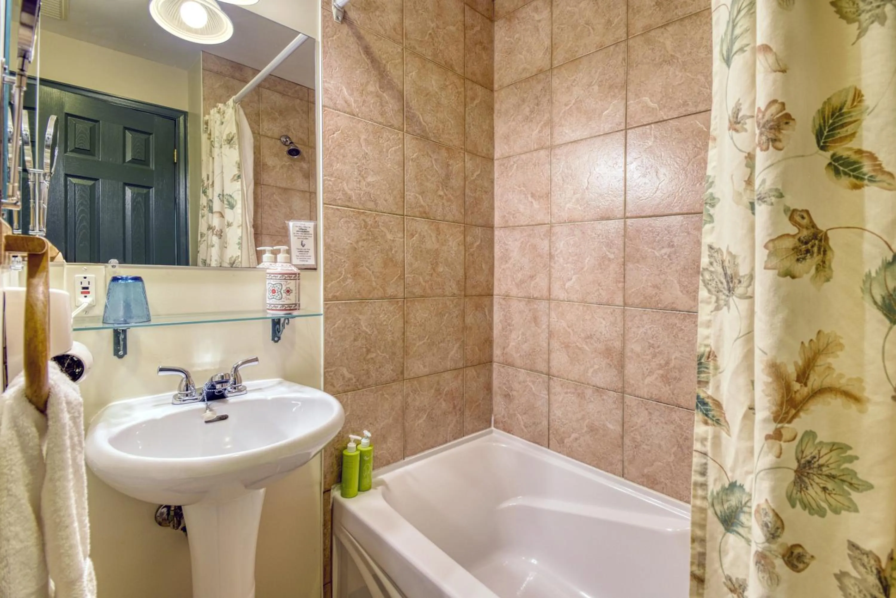 Auberge Le Lupin-Self Check-in