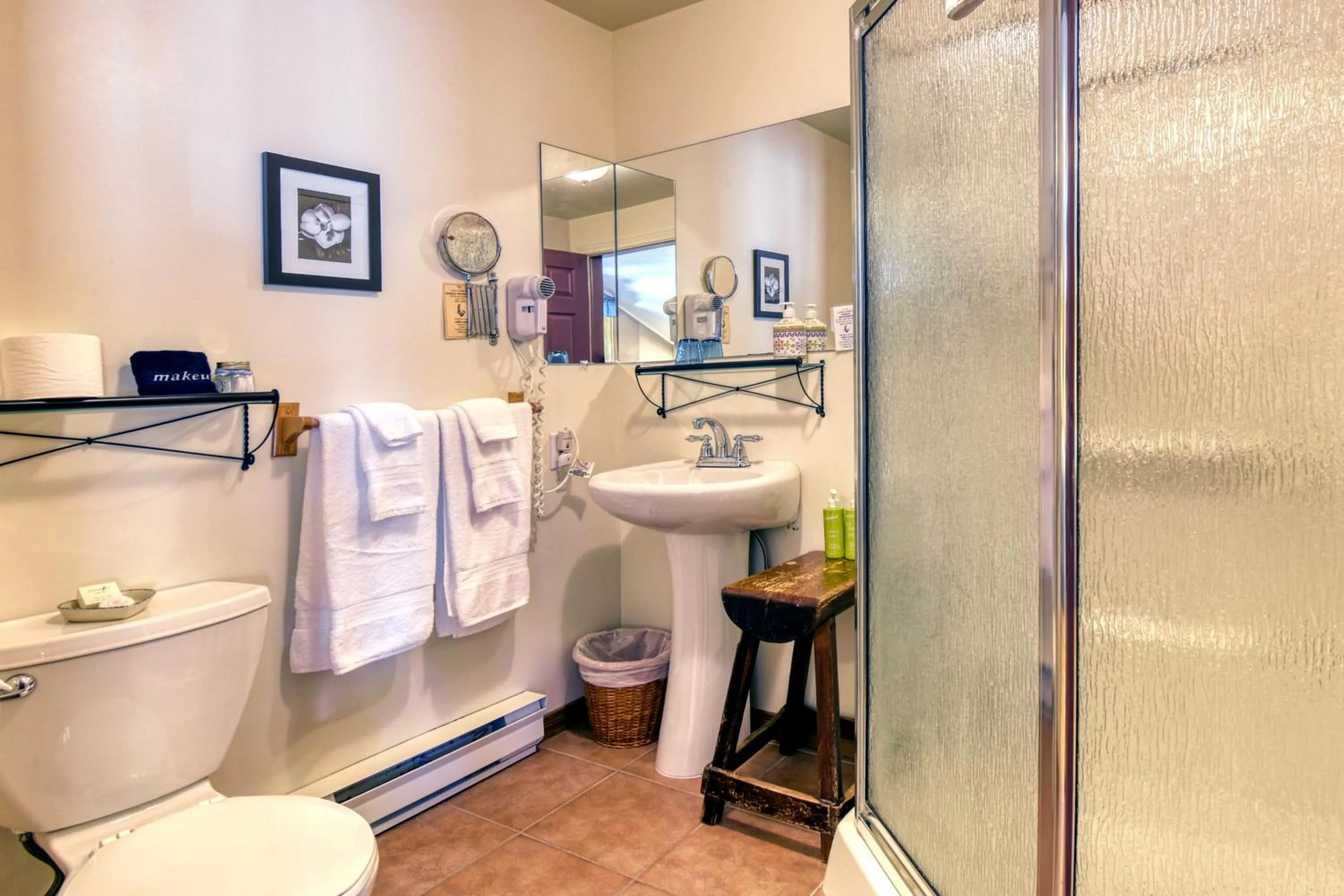 Auberge Le Lupin-Self Check-in