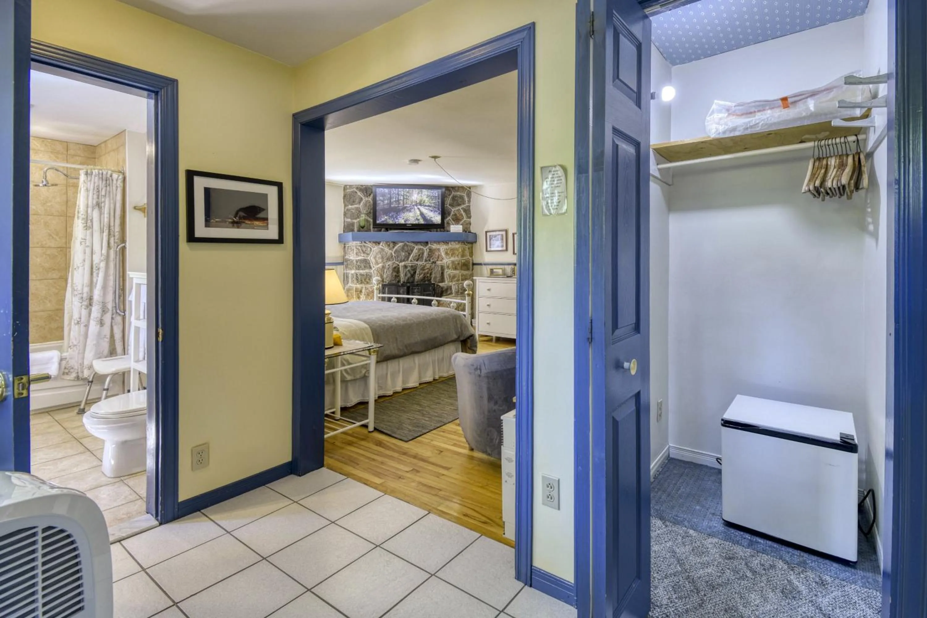 Auberge Le Lupin-Self Check-in