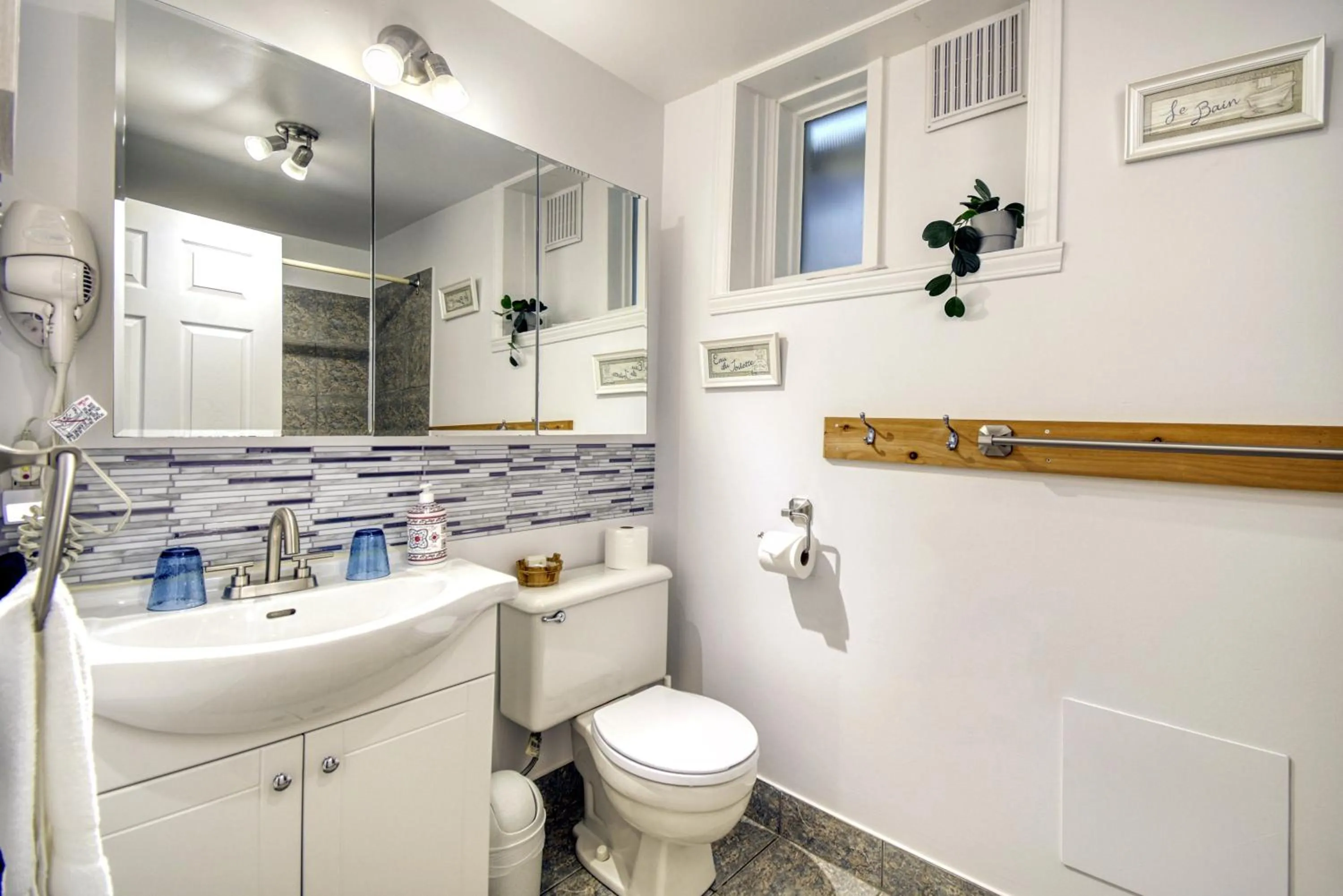 Auberge Le Lupin-Self Check-in