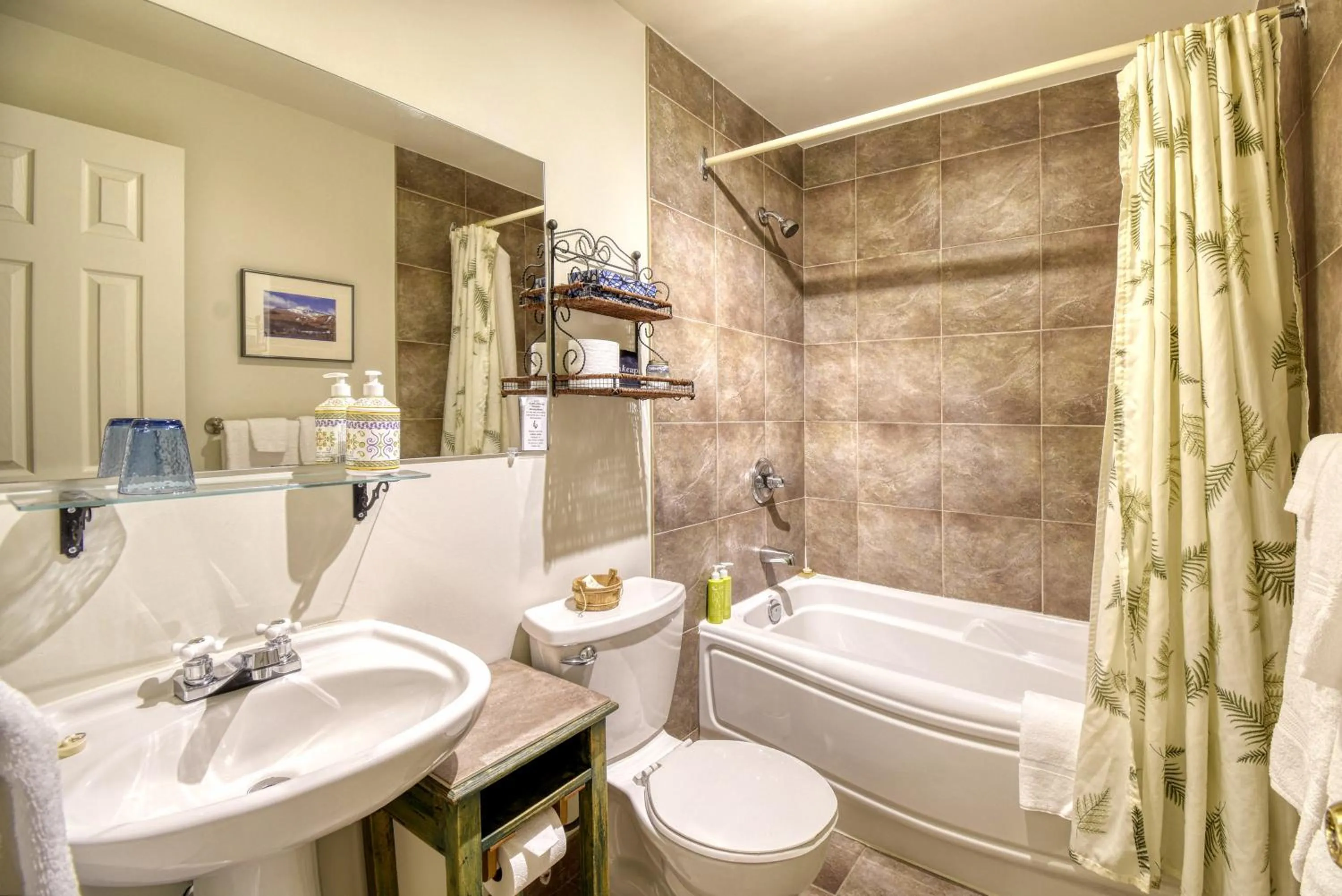 Auberge Le Lupin-Self Check-in