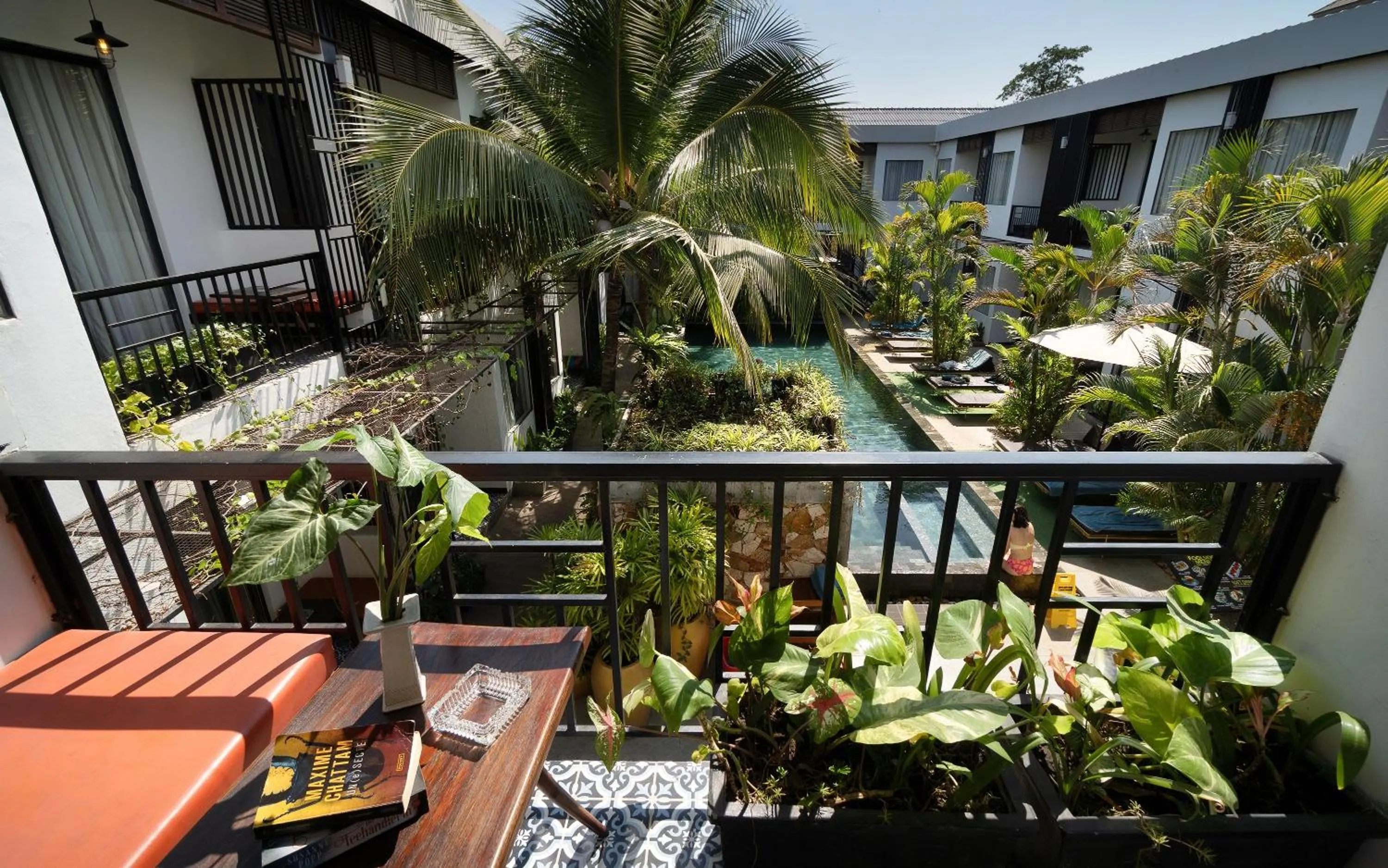 Property building in Central Corner d'Angkor