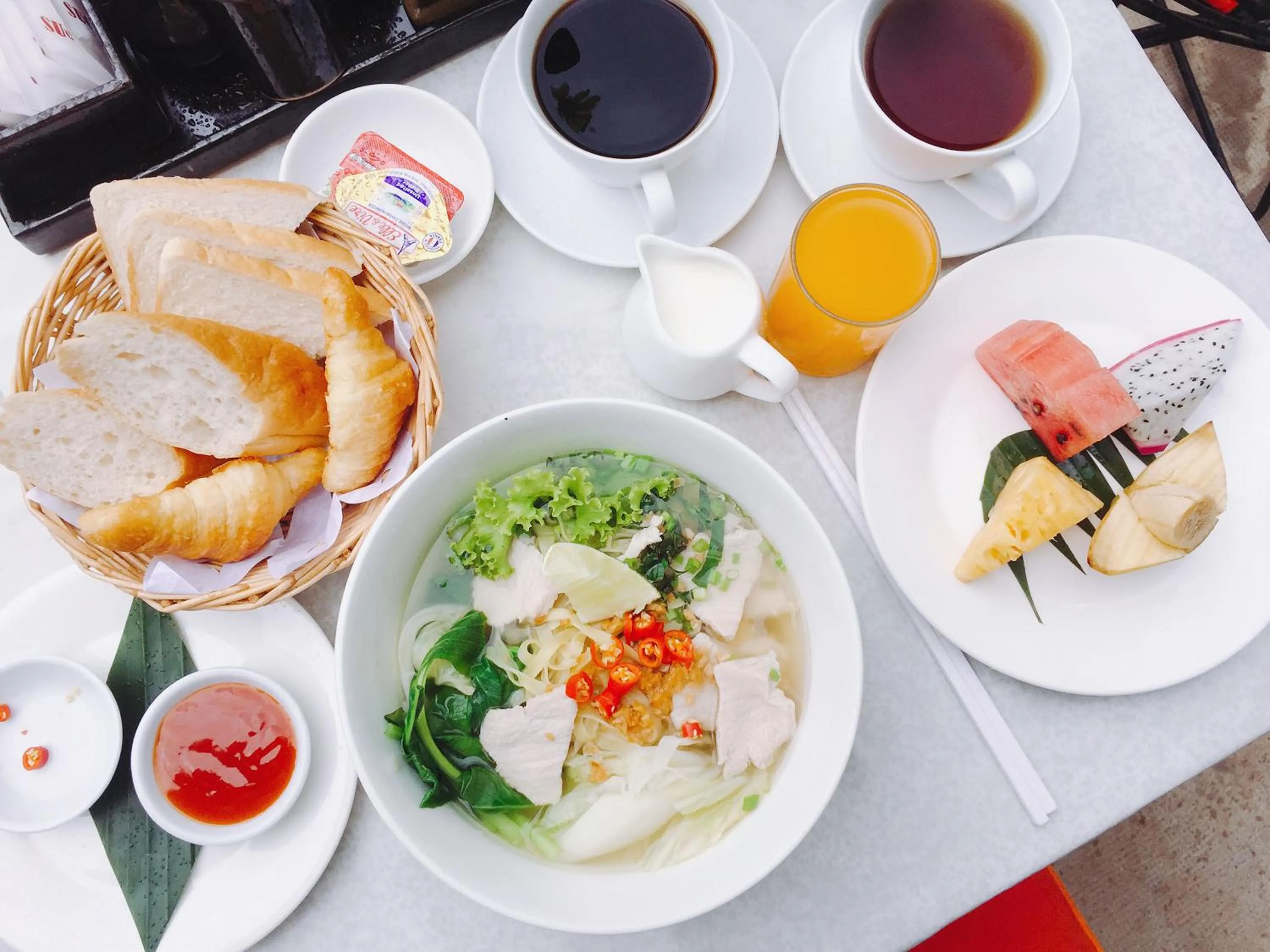 Breakfast in Central Corner d'Angkor