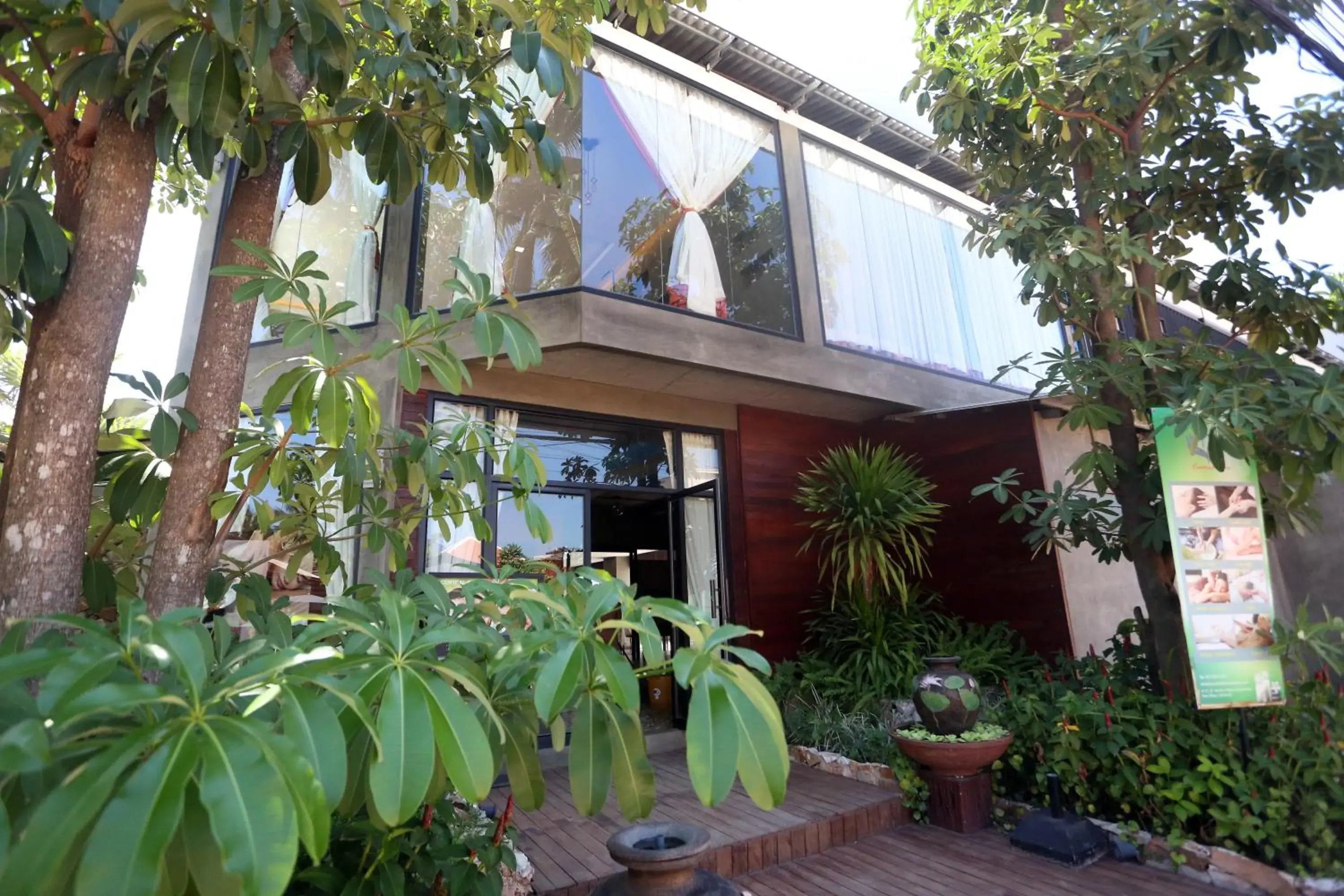 Spa and wellness centre/facilities in Central Corner d'Angkor Spa and wellness centre/facilities in Central Corner d'Angkor