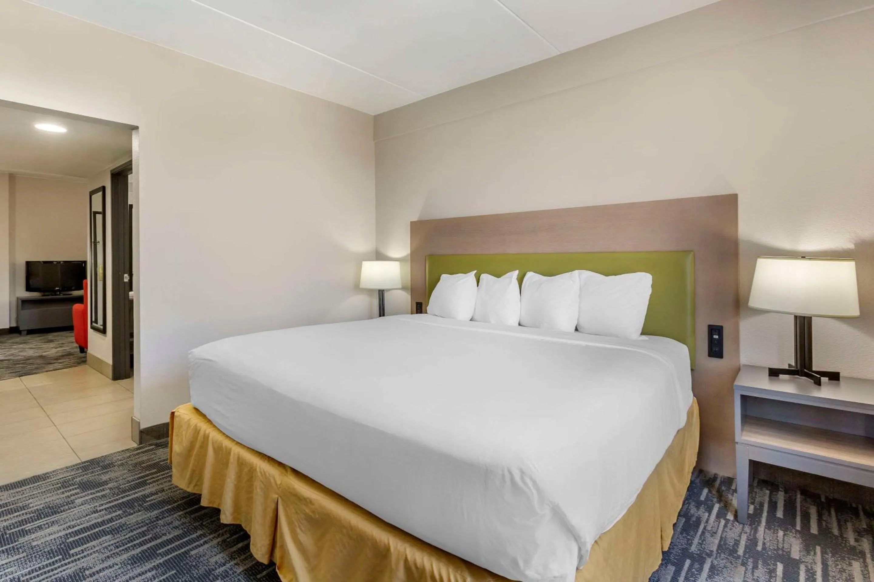 Bedroom, Bed in Country Inn & Suites by Radisson, Mesa, AZ