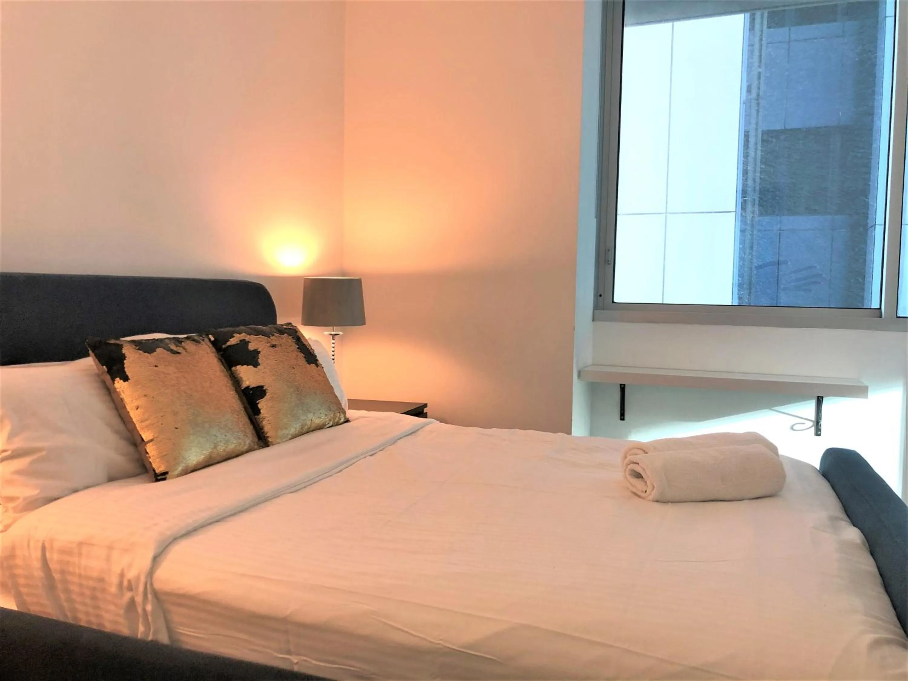 Bed in Readyset Apartments at Liberty